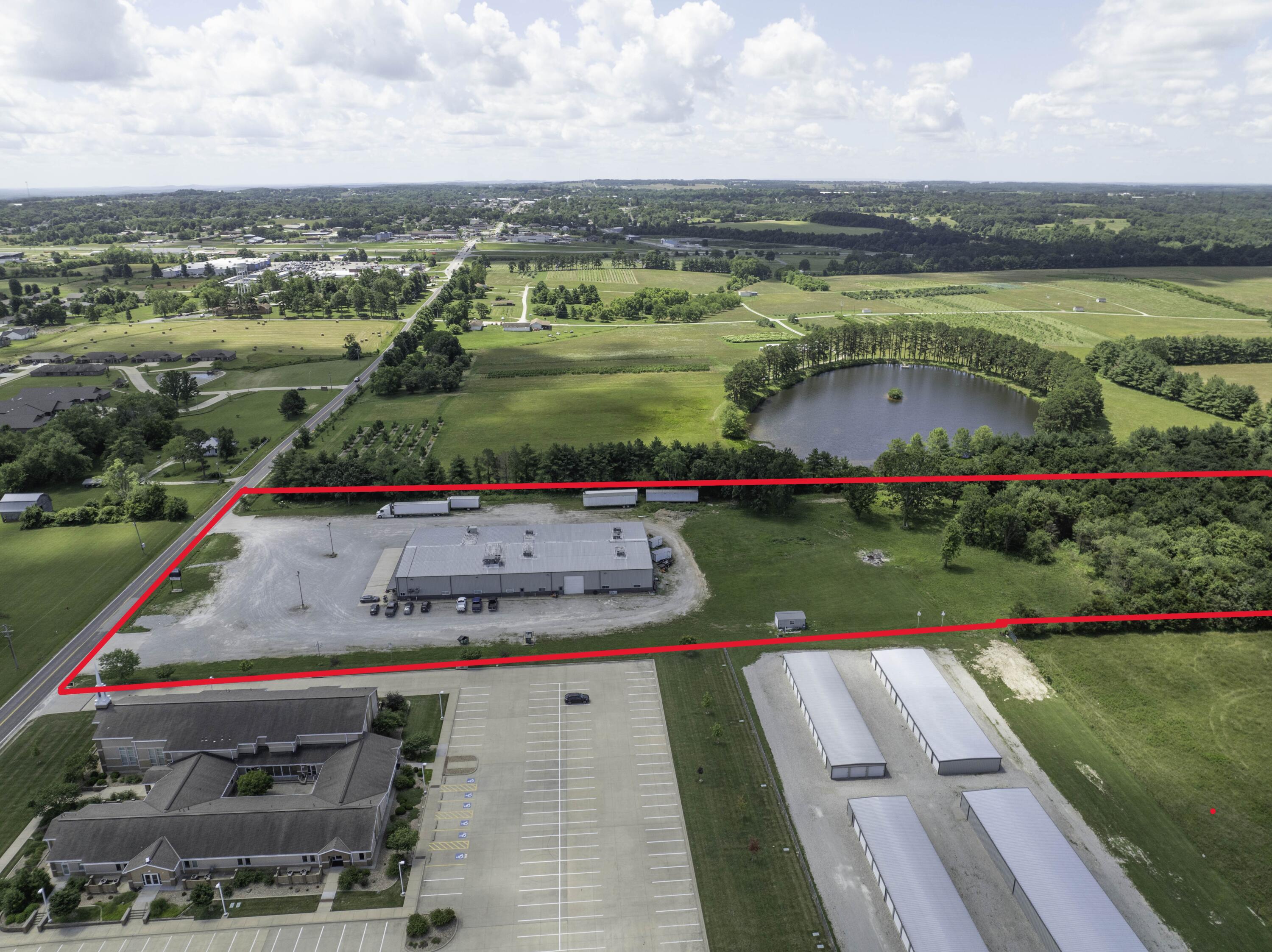 Photo 2 - Commercial Sale for sale – 3099  Highway 95   Mountain Grove, MO