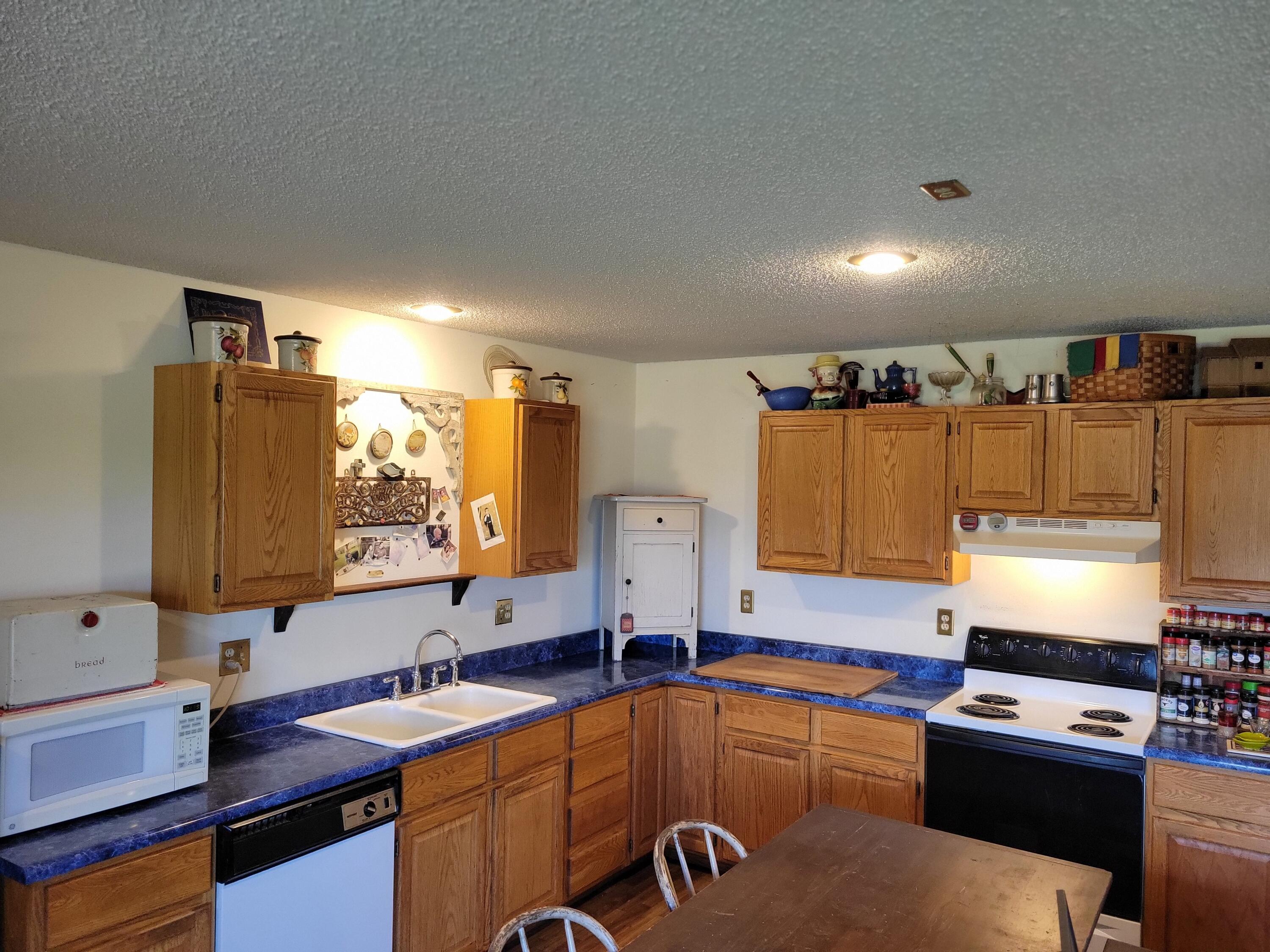 Photo 29 - Commercial Sale for sale – 13 SW 1st Lane  Lamar, MO