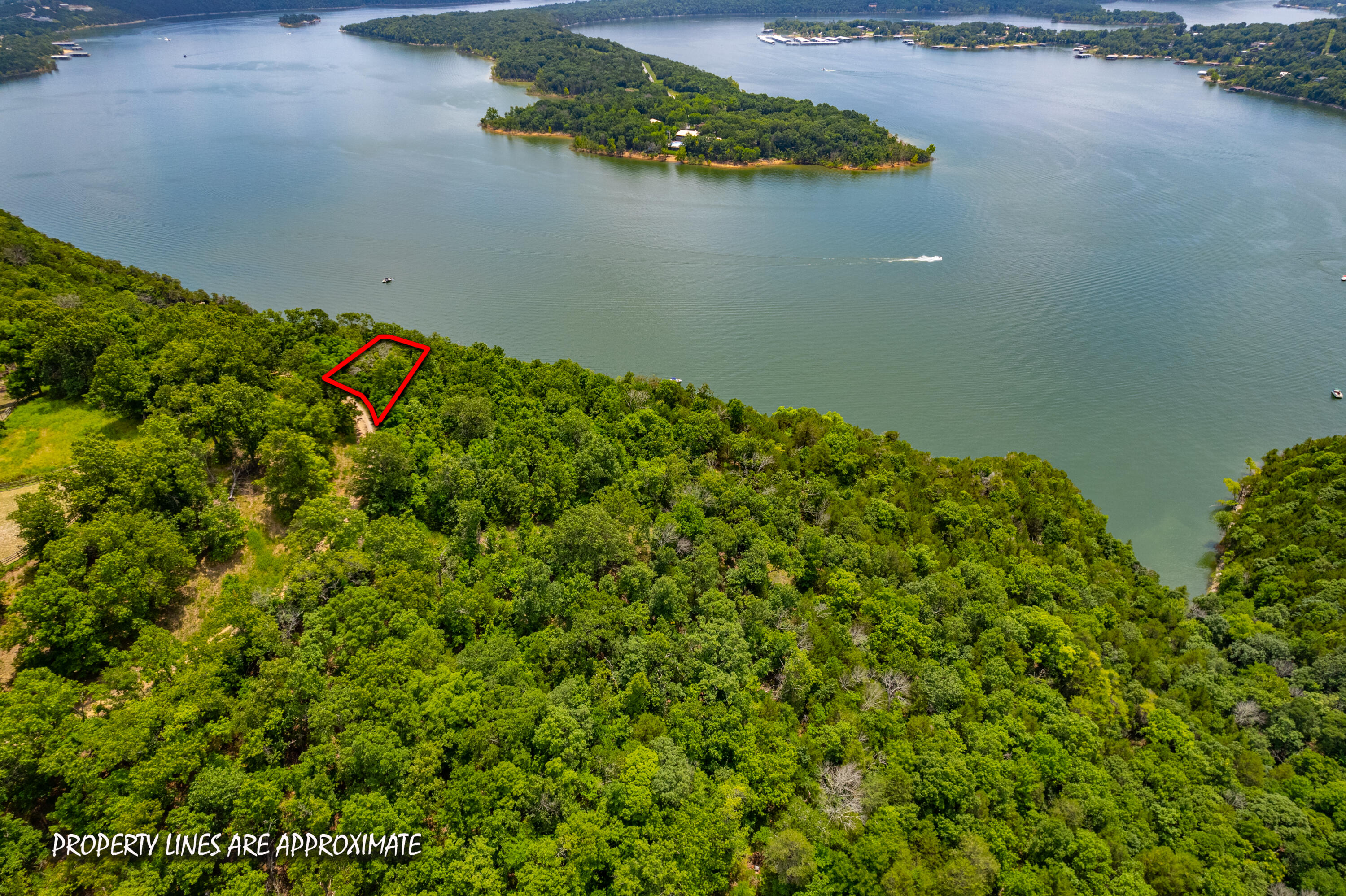 Land for sale – 233  Cliffside Drive  Galena, MO