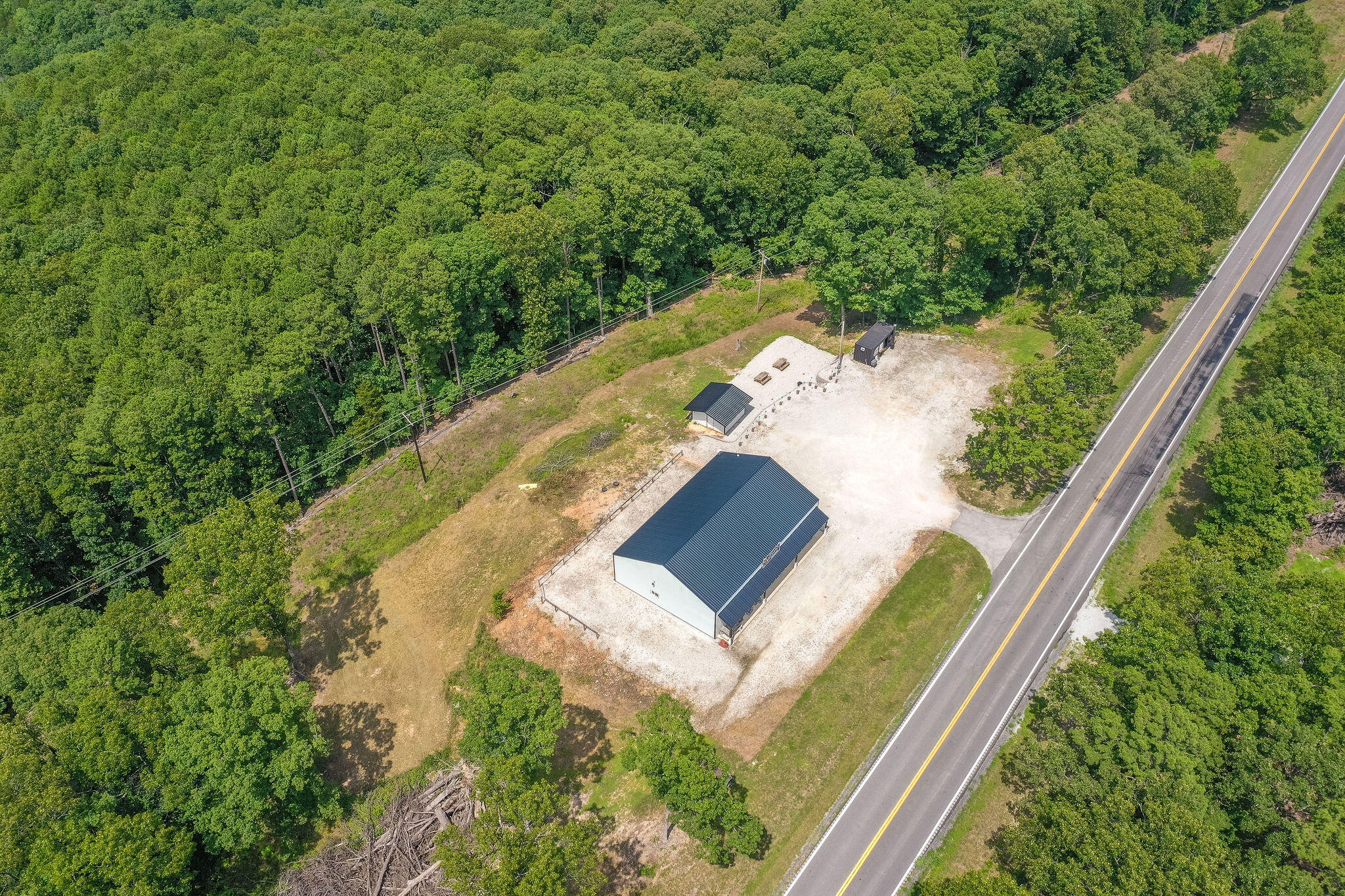 Photo 4 - Commercial Sale for sale – 9281  East State Hwy 86   Blue Eye, MO