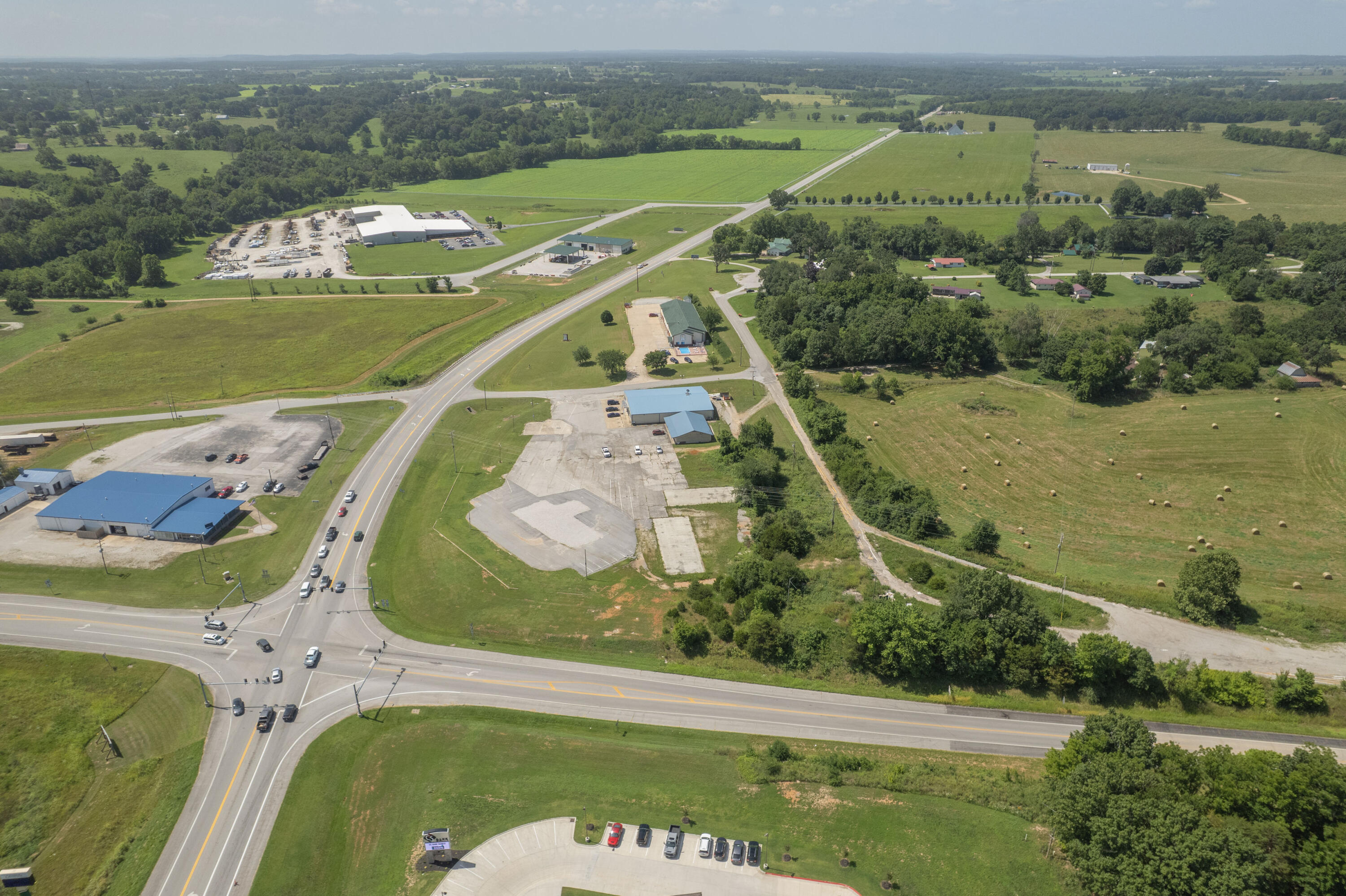 Photo 6 - Land for sale – 000 S Highway 37   Cassville, MO
