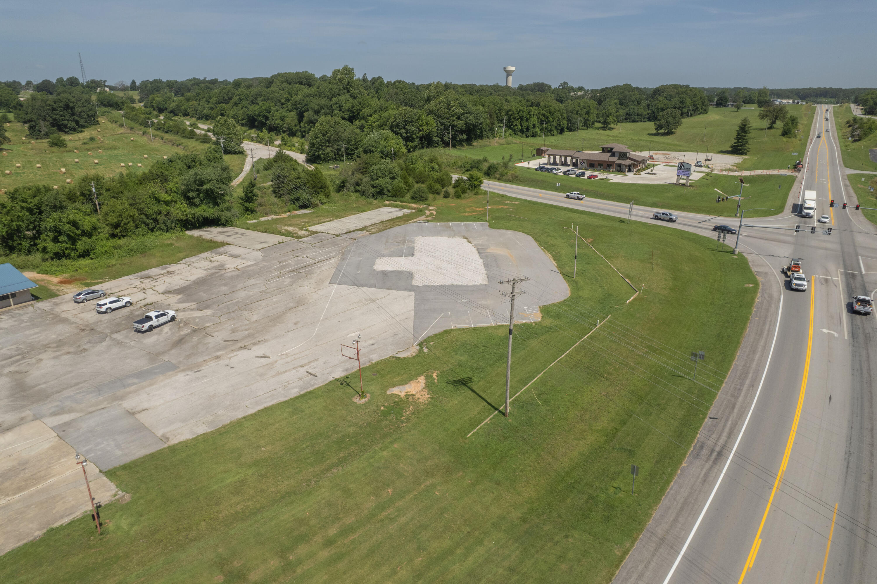 Photo 13 - Land for sale – 000 S Highway 37   Cassville, MO