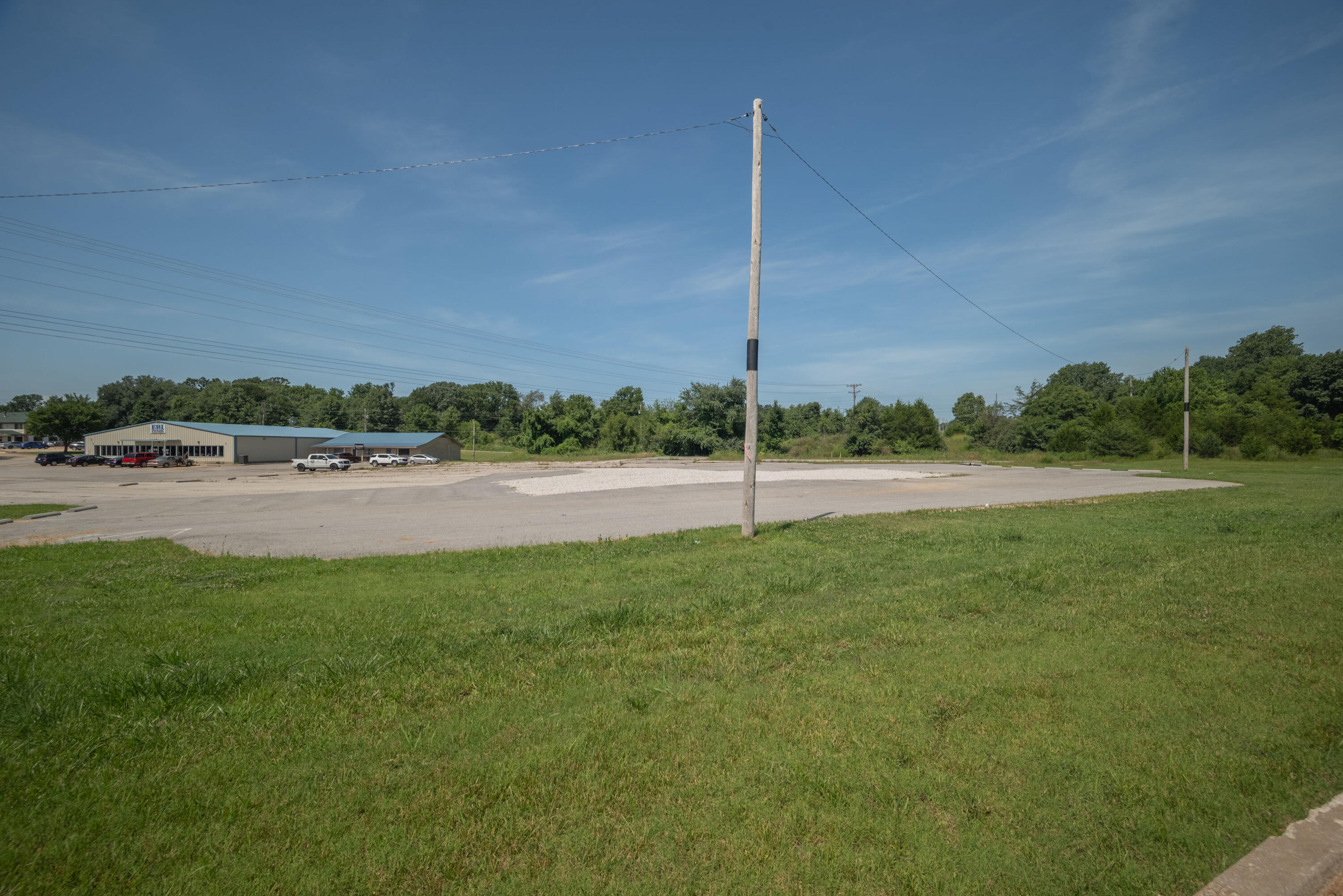 Photo 16 - Land for sale – 000 S Highway 37   Cassville, MO