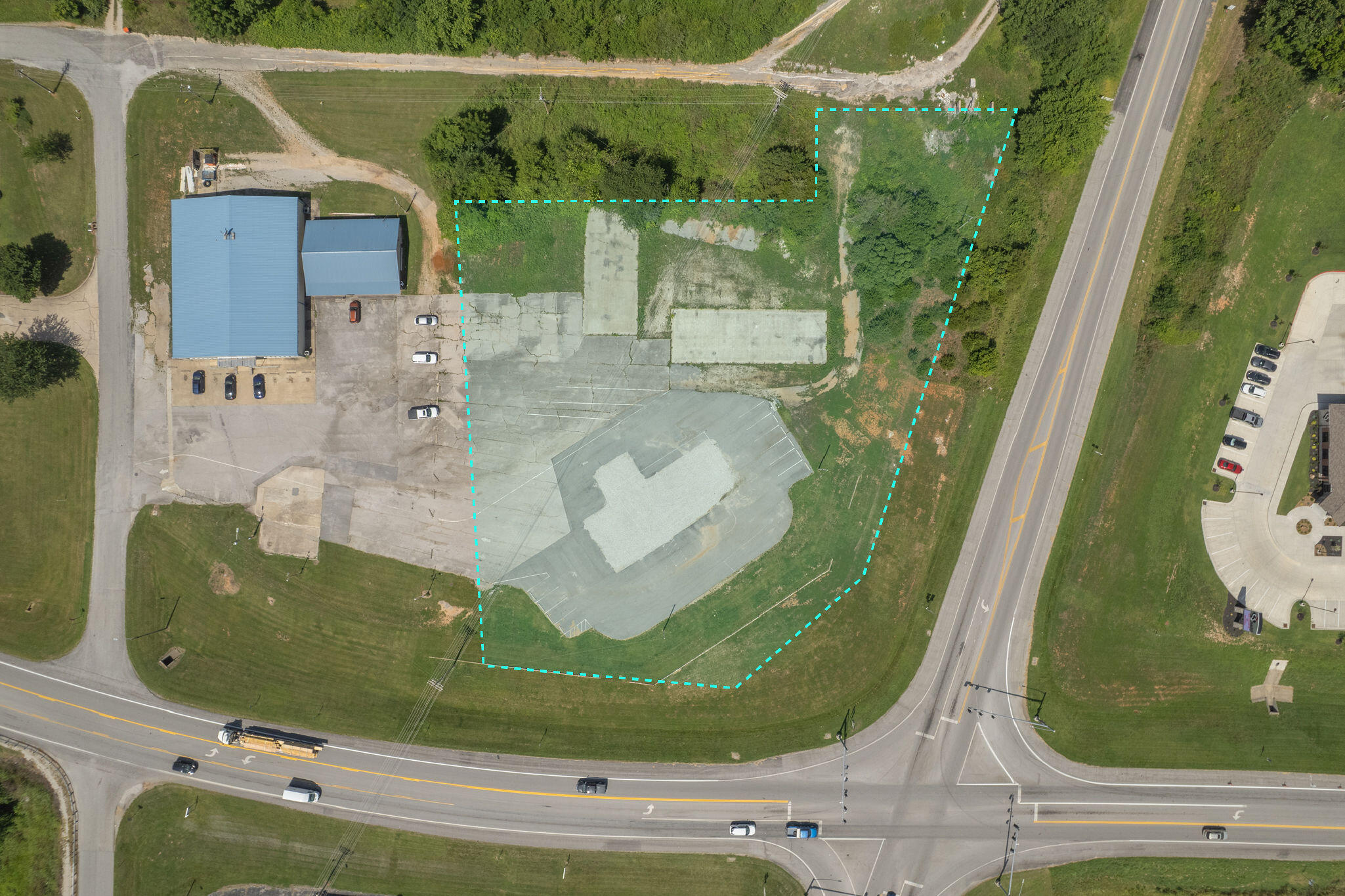Photo 5 - Land for sale – 000 S Highway 37   Cassville, MO