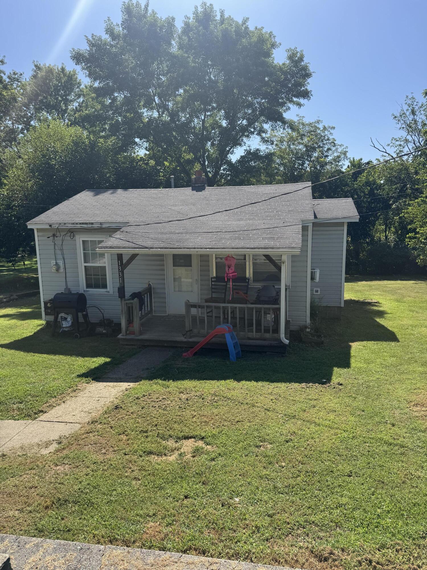 Photo 2 - Residential for sale – 1331 N Howell Avenue  West Plains, MO