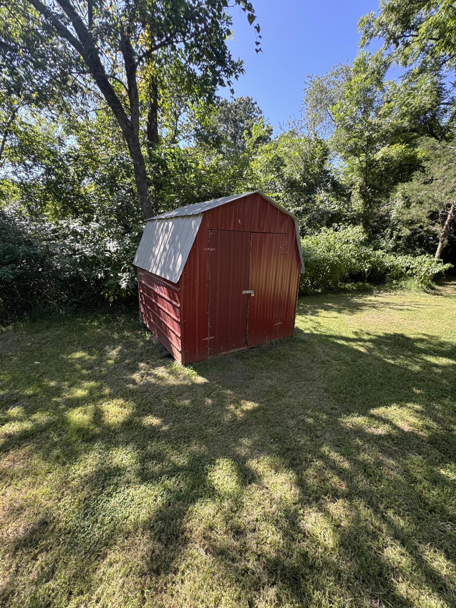 Photo 7 - Residential for sale – 1331 N Howell Avenue  West Plains, MO