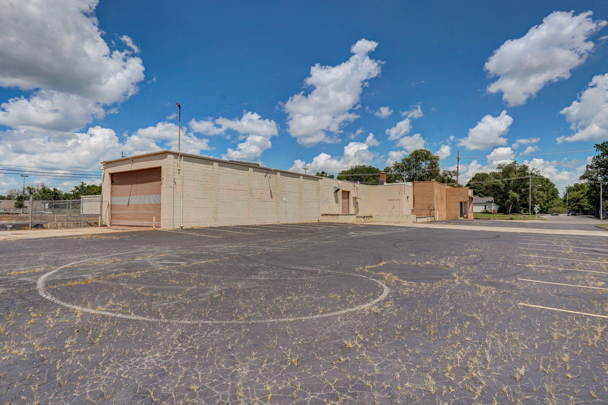 Photo 5 - Commercial Sale for sale – 1301 W Webster Street  Springfield, MO