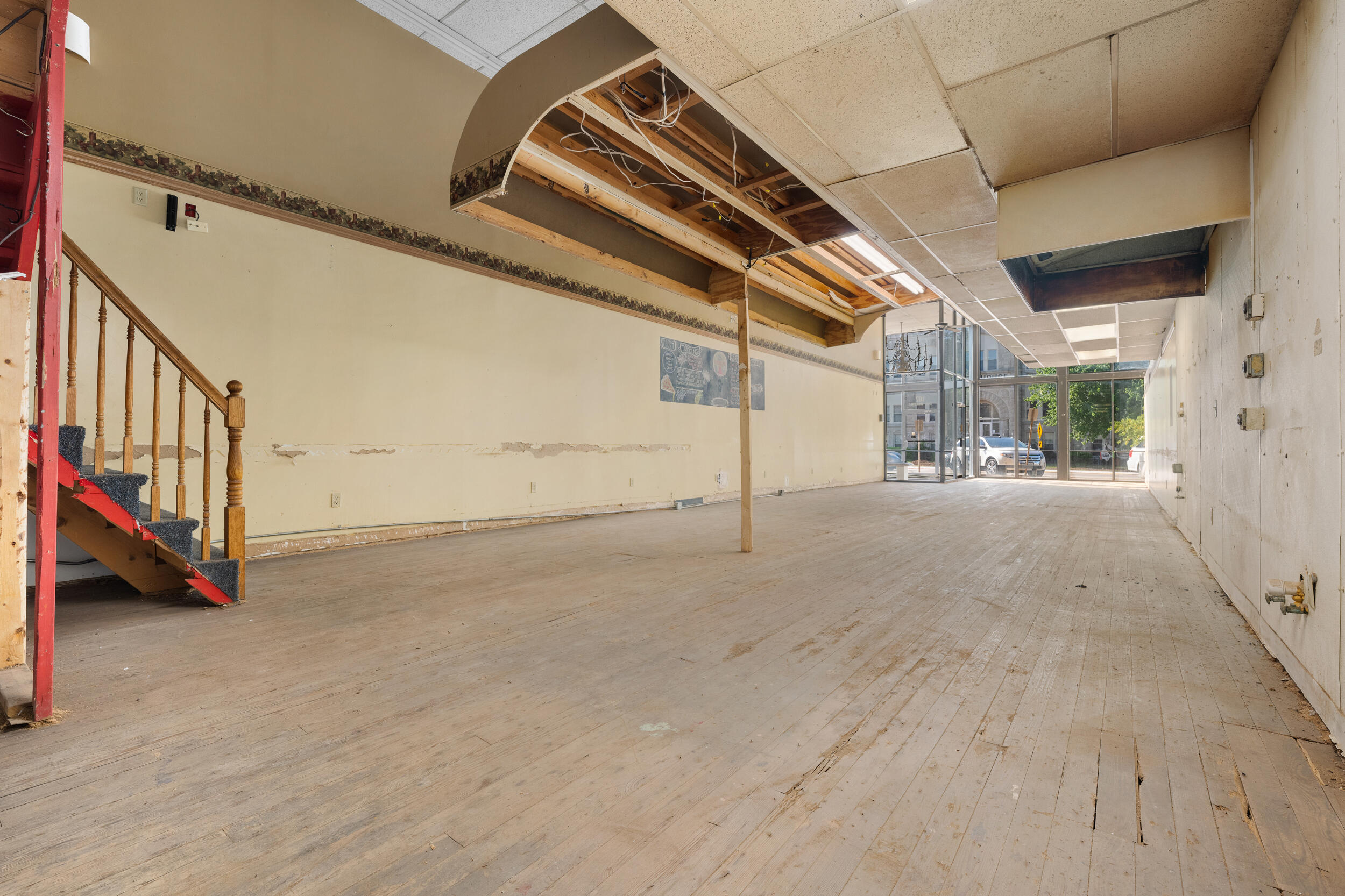 Photo 44 - Commercial Sale for sale – 107 E Broadway Street  Bolivar, MO