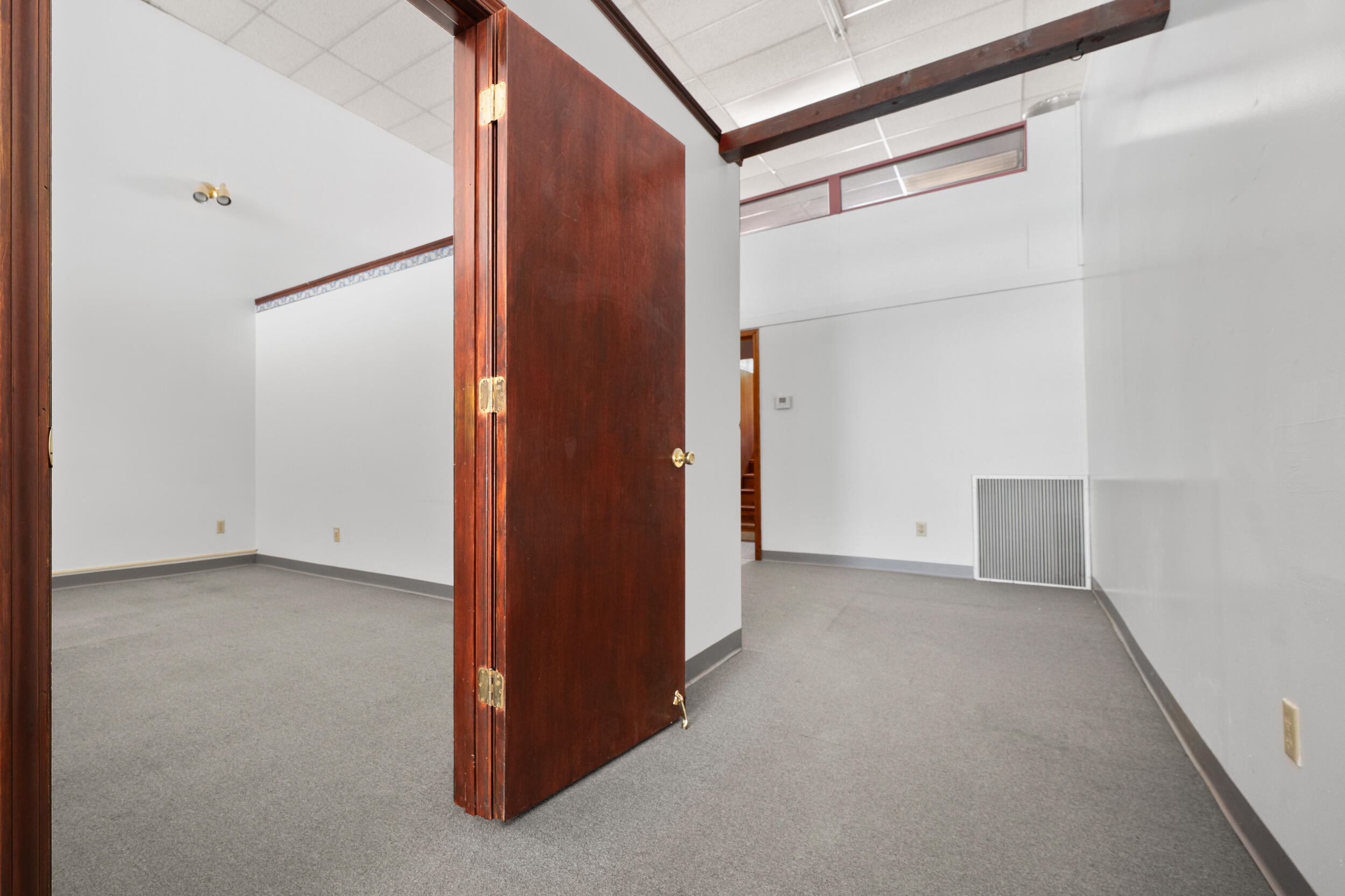 Photo 13 - Commercial Sale for sale – 107 E Broadway Street  Bolivar, MO