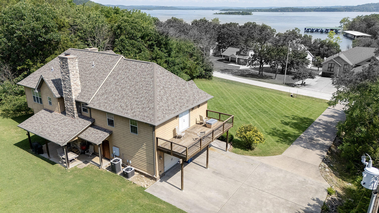 Photo 7 - Residential for sale – 1318  Oakwood Drive  Hollister, MO