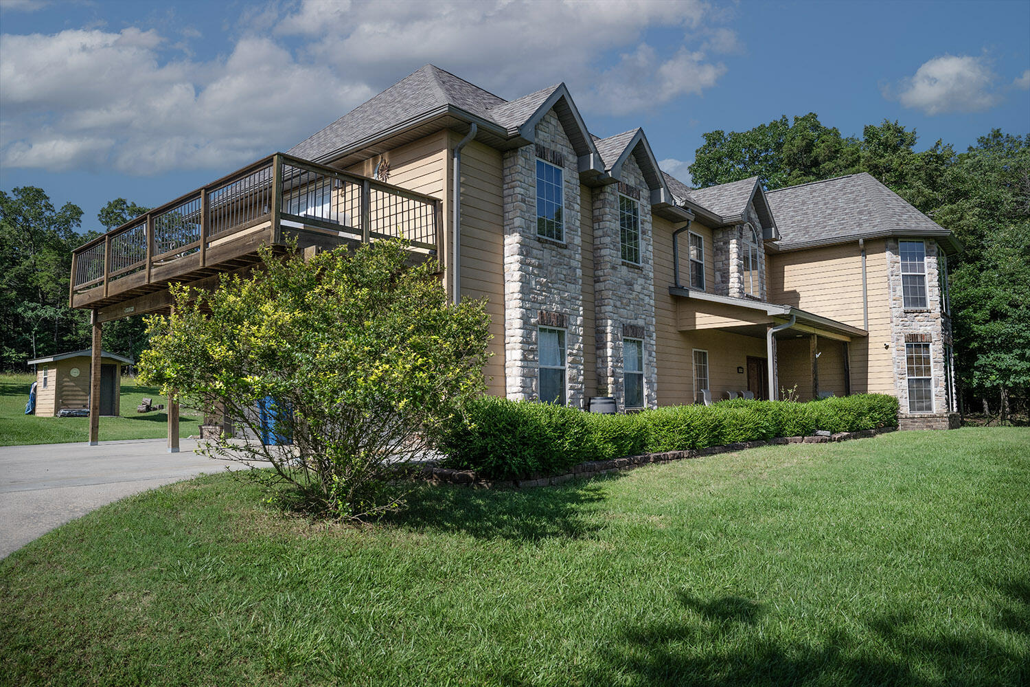 Photo 4 - Residential for sale – 1318  Oakwood Drive  Hollister, MO