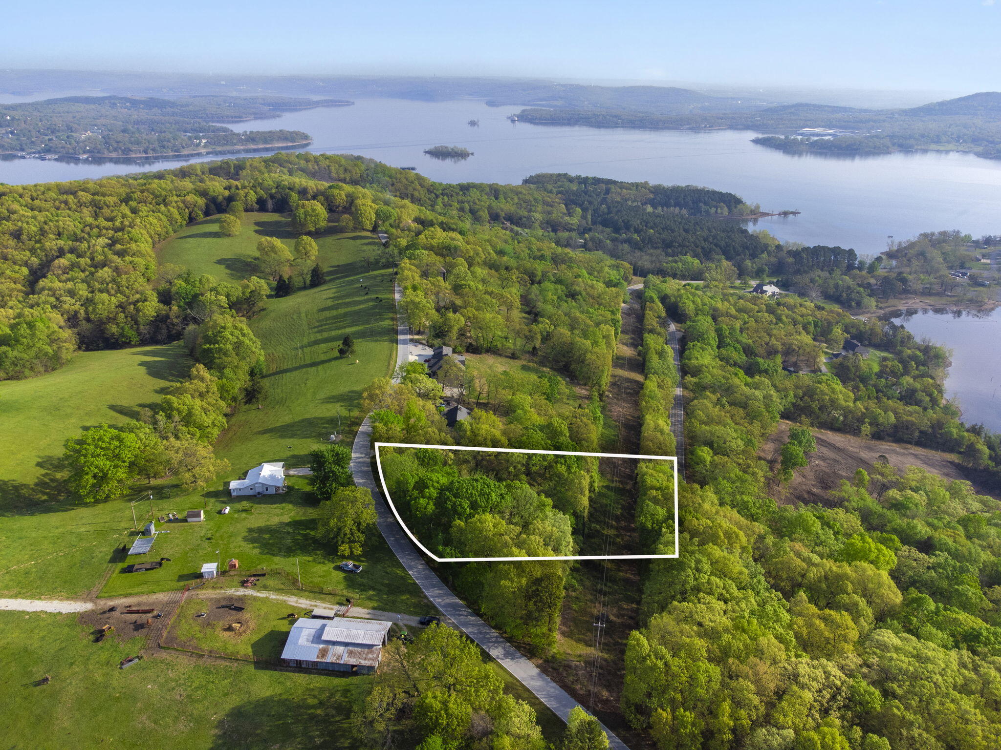 Photo 10 - Land for sale – Lot 2  Cambridge Drive  Blue Eye, MO