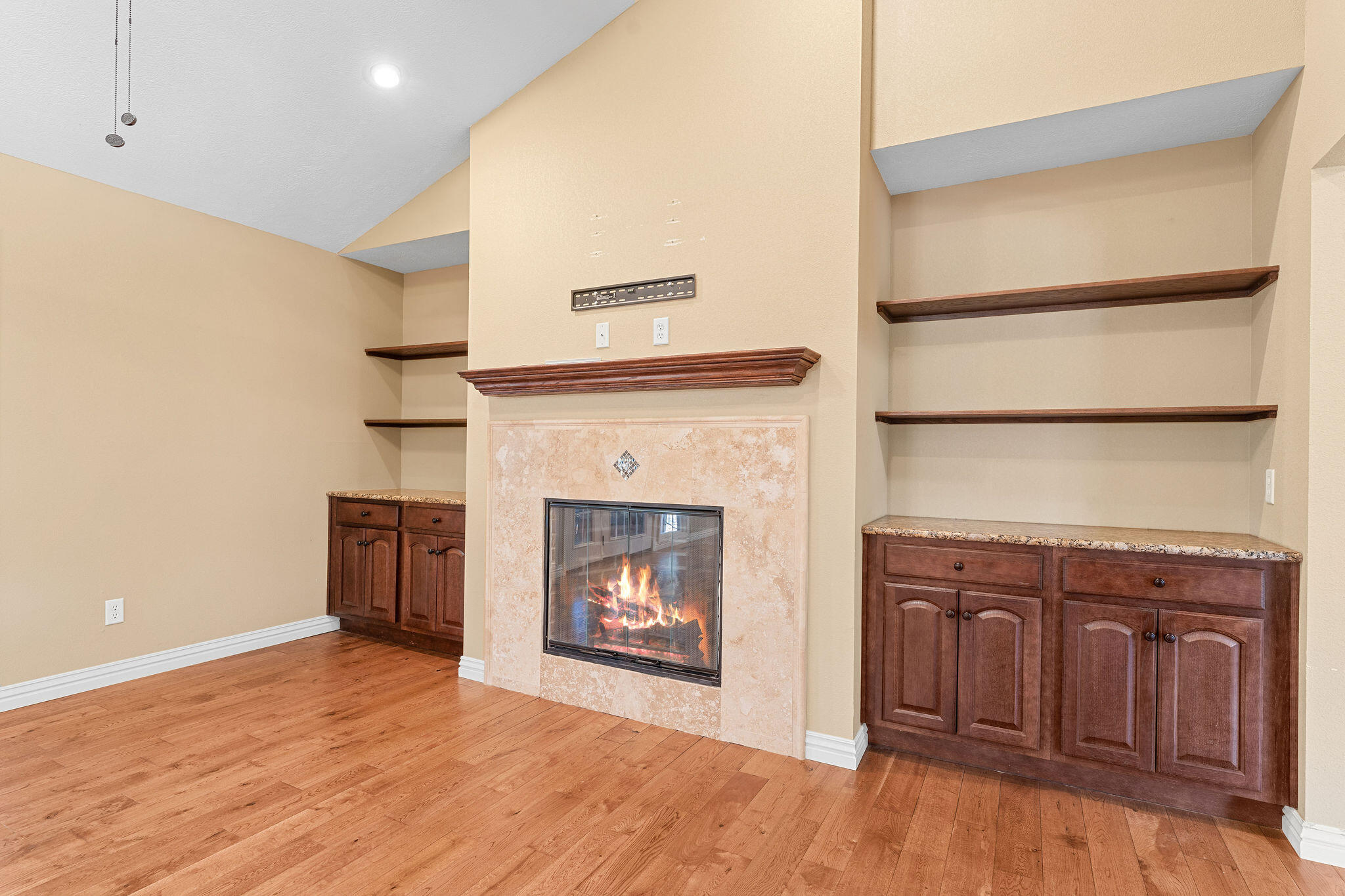 Photo 7 - Residential for sale – 133  Regent Drive  Branson, MO
