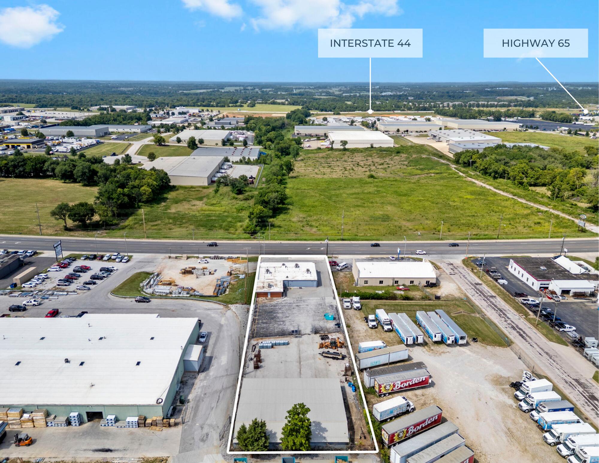 Photo 2 - Commercial Sale for sale – 2752 E Kearney Street  Springfield, MO
