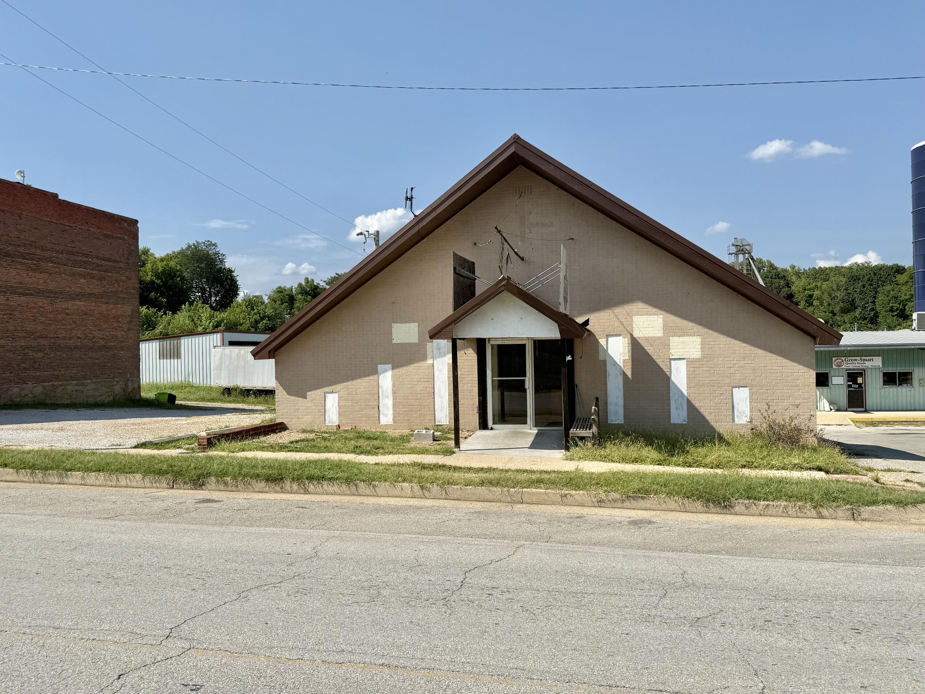 Commercial Sale for sale – 127 E Rolla Street  Hartville, MO