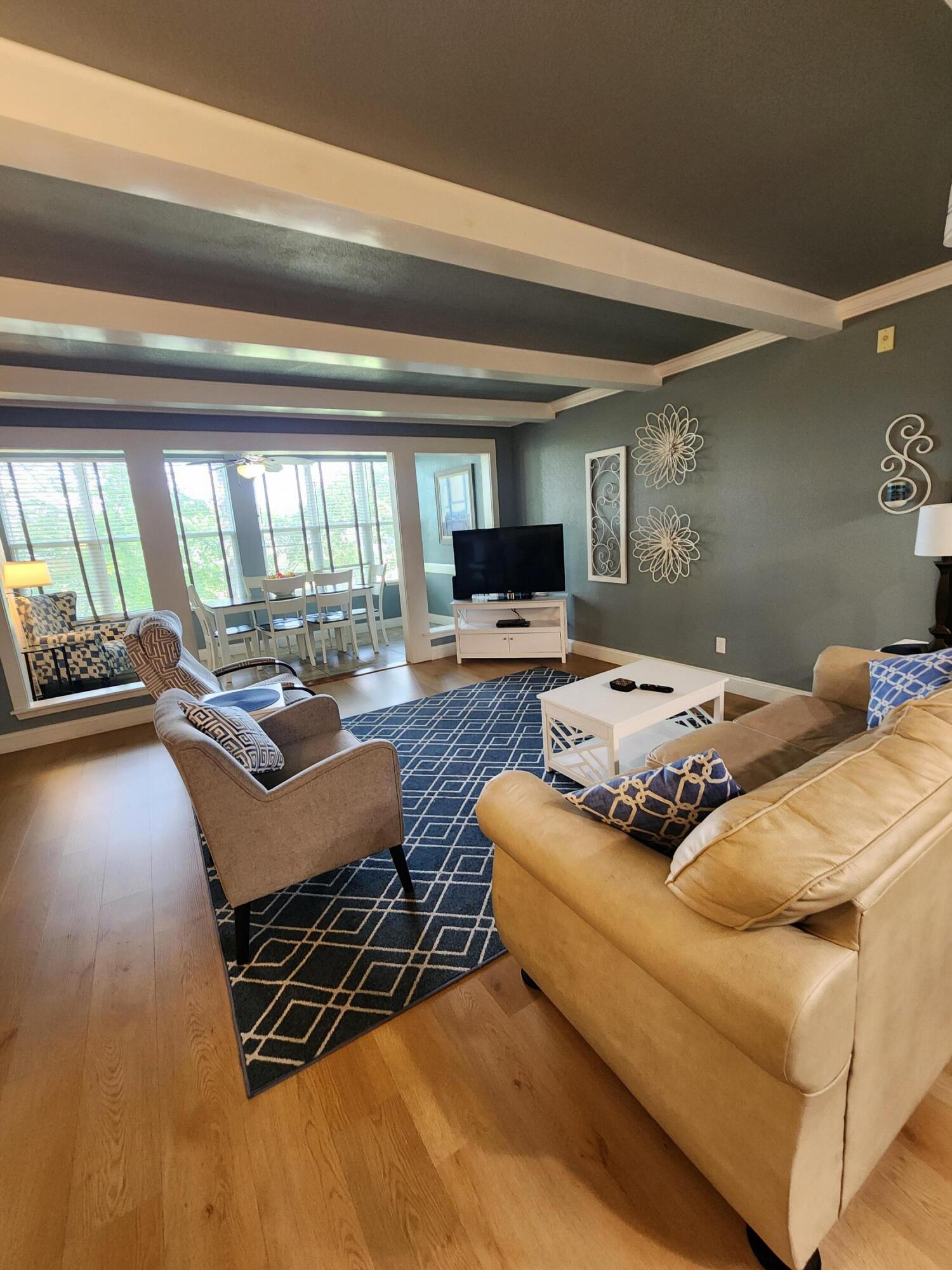 Photo 3 - Residential for sale – 200  Golf View Drive  Branson, MO