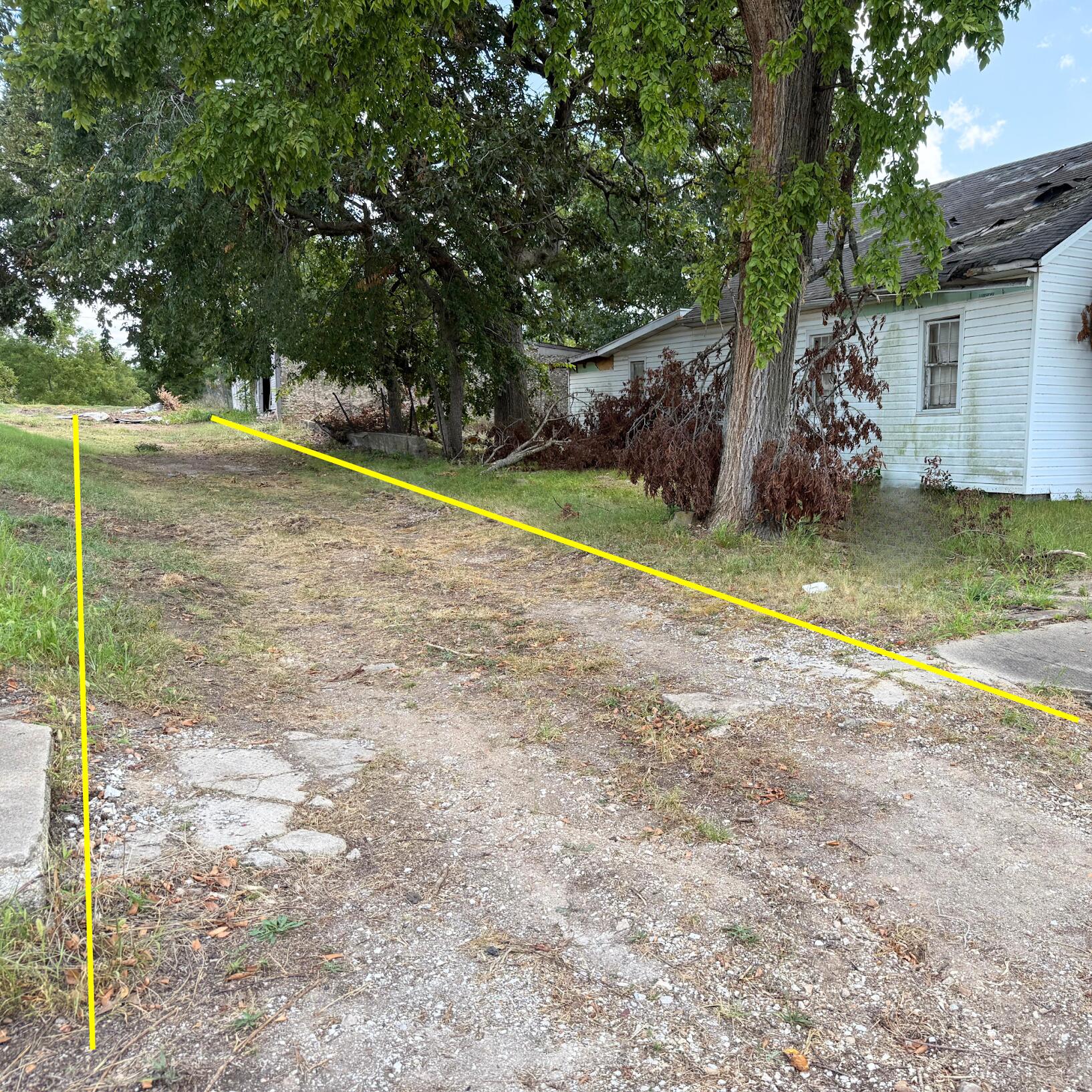 Photo 2 - Commercial Sale for sale – 110 E Commercial   Everton, MO