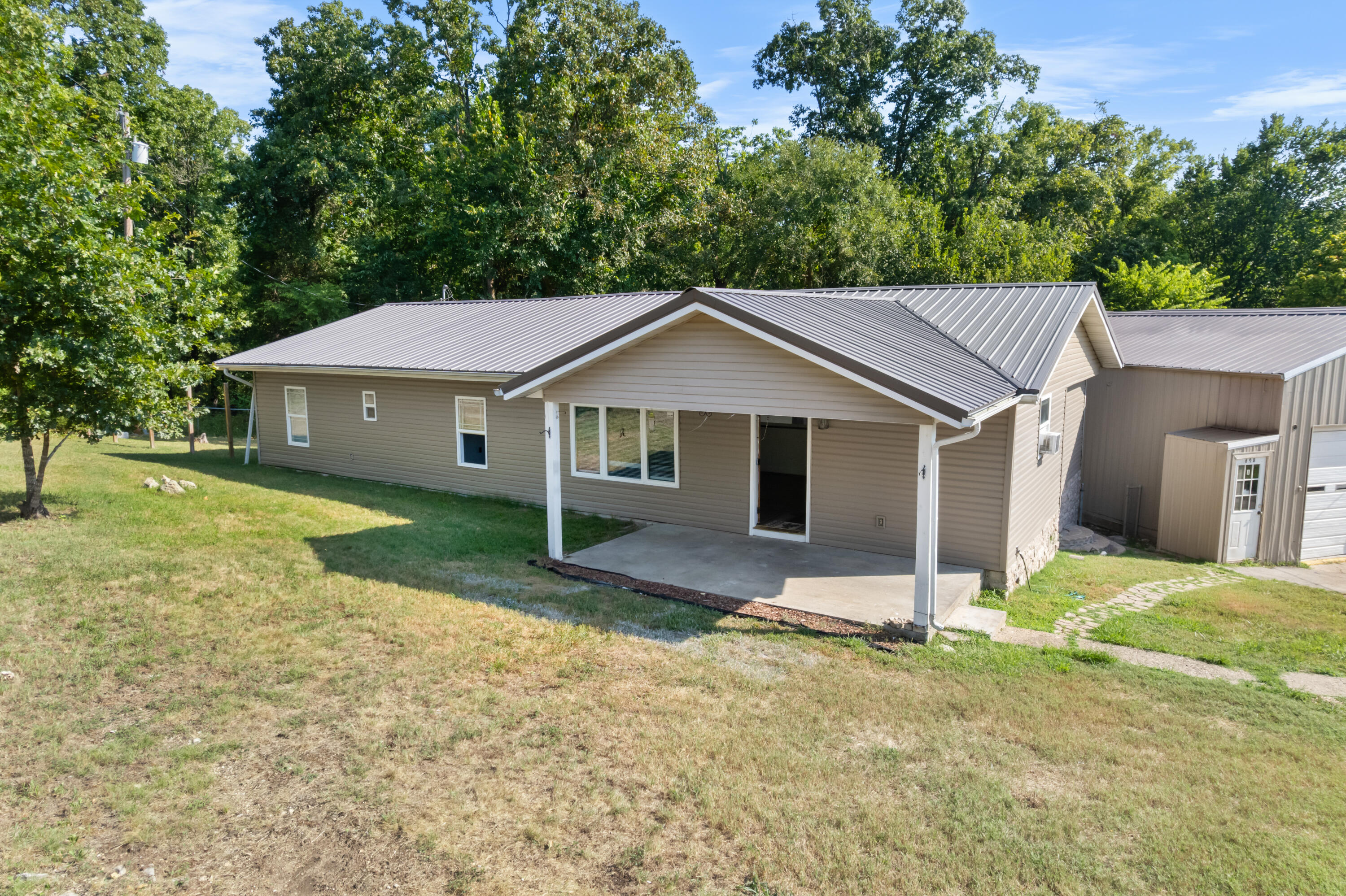 Photo 5 - Residential for sale – 610  Kimberly Creek Road  Rockaway Beach, MO