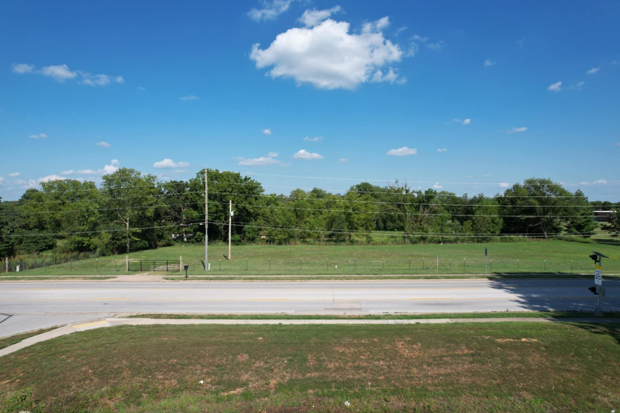 Photo 3 - Land for sale – 4654 S Farm Road 135   Springfield, MO