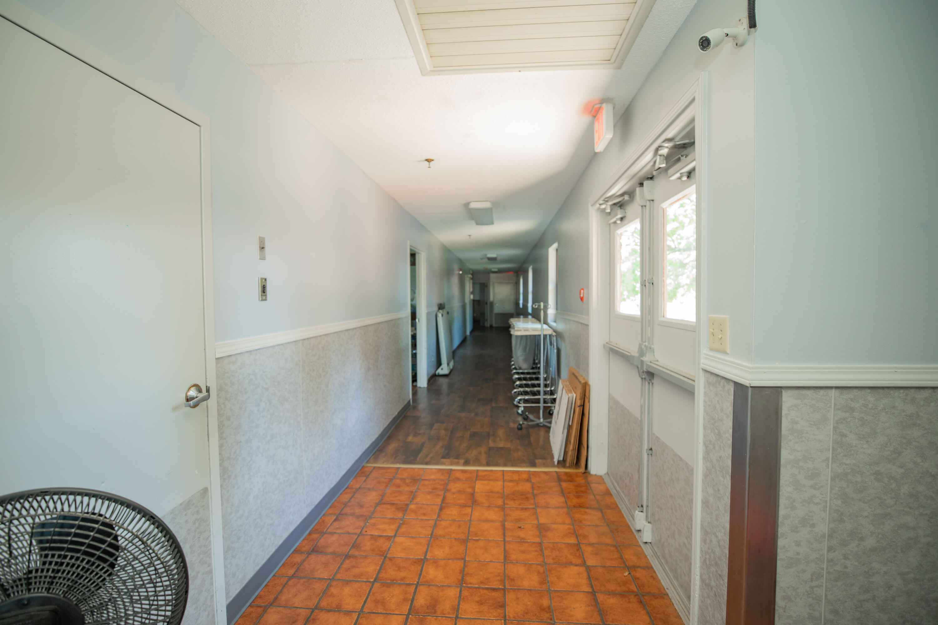 Photo 6 - Commercial Sale for sale – 807 N Briarwood   Bolivar, MO