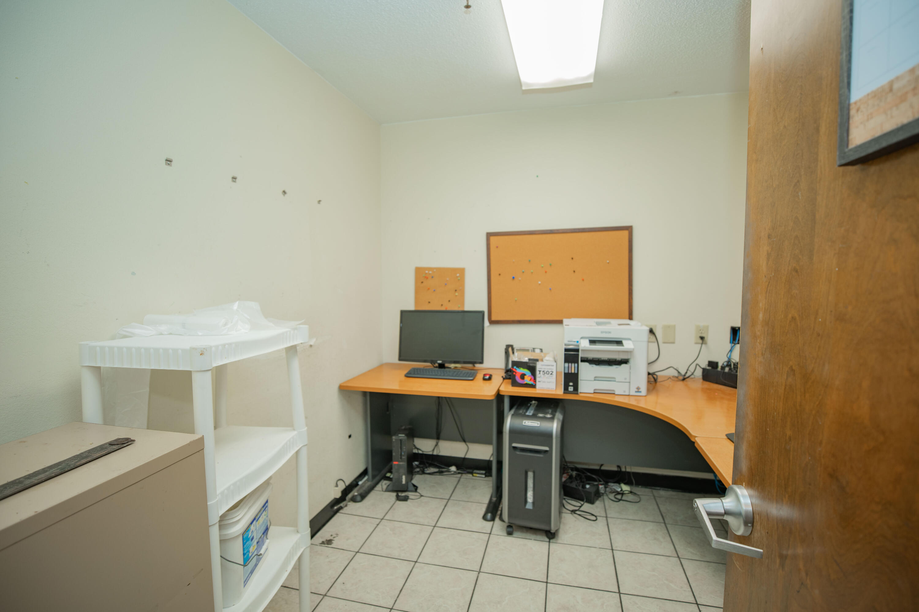 Photo 14 - Commercial Sale for sale – 807 N Briarwood   Bolivar, MO
