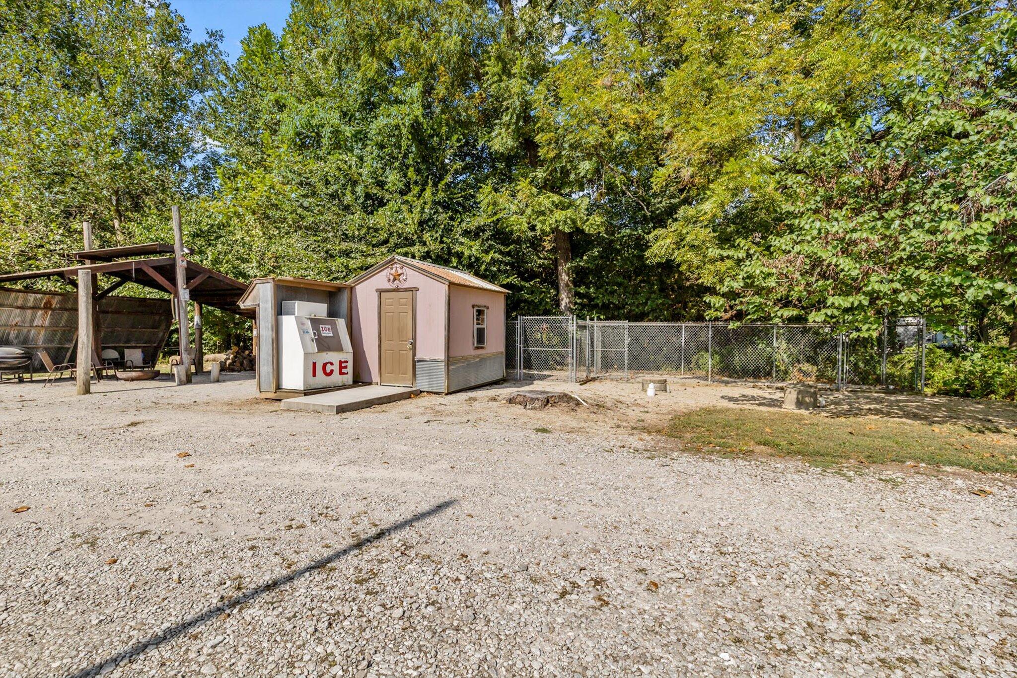 Photo 16 - Commercial Sale for sale – 38  Evening Star Loop  Dadeville, MO
