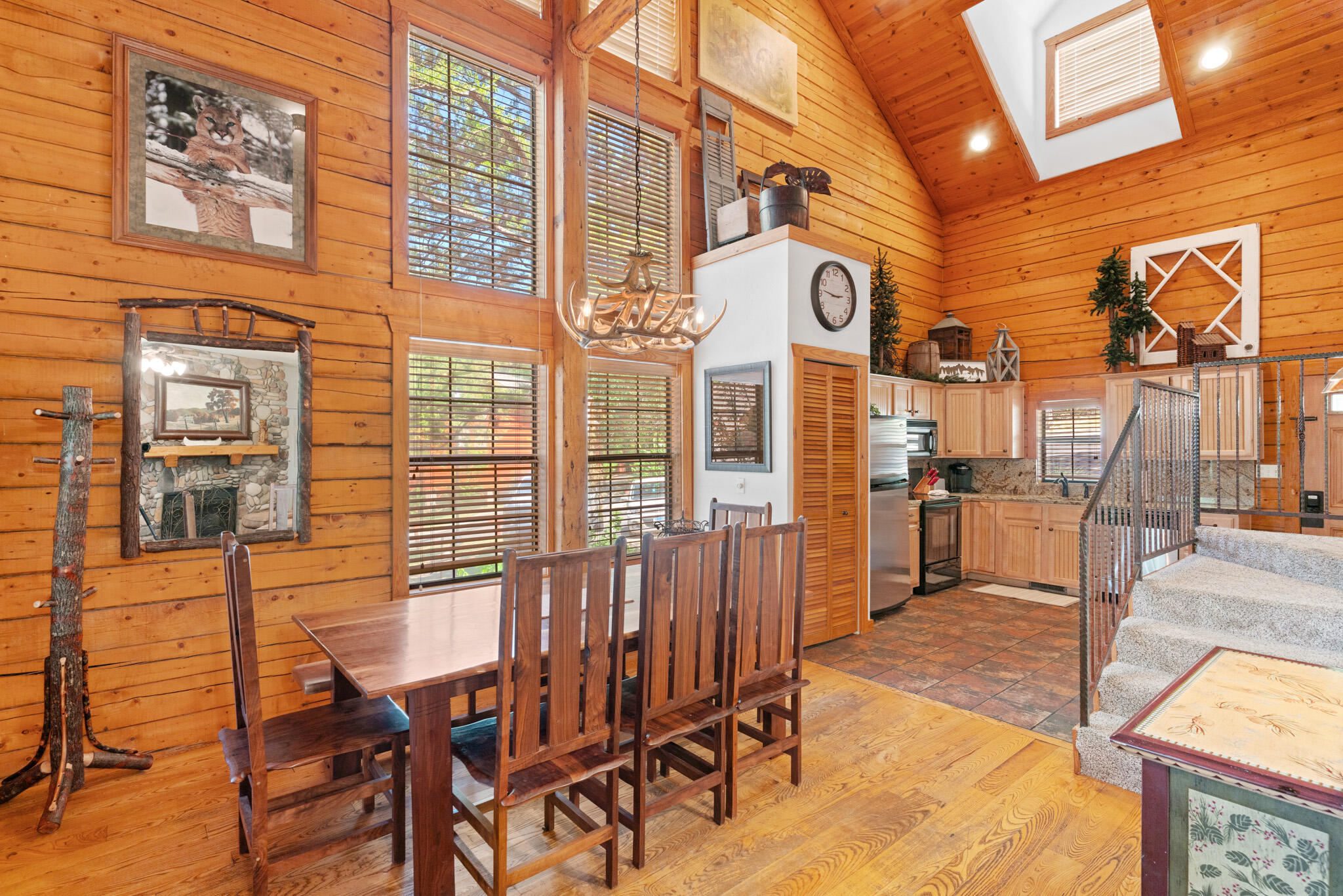 Photo 13 - Residential for sale – 237  Oakridge Road  Branson, MO