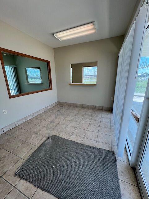 Photo 3 - Commercial Lease for sale – 4746 S 131st Road  Bolivar, MO