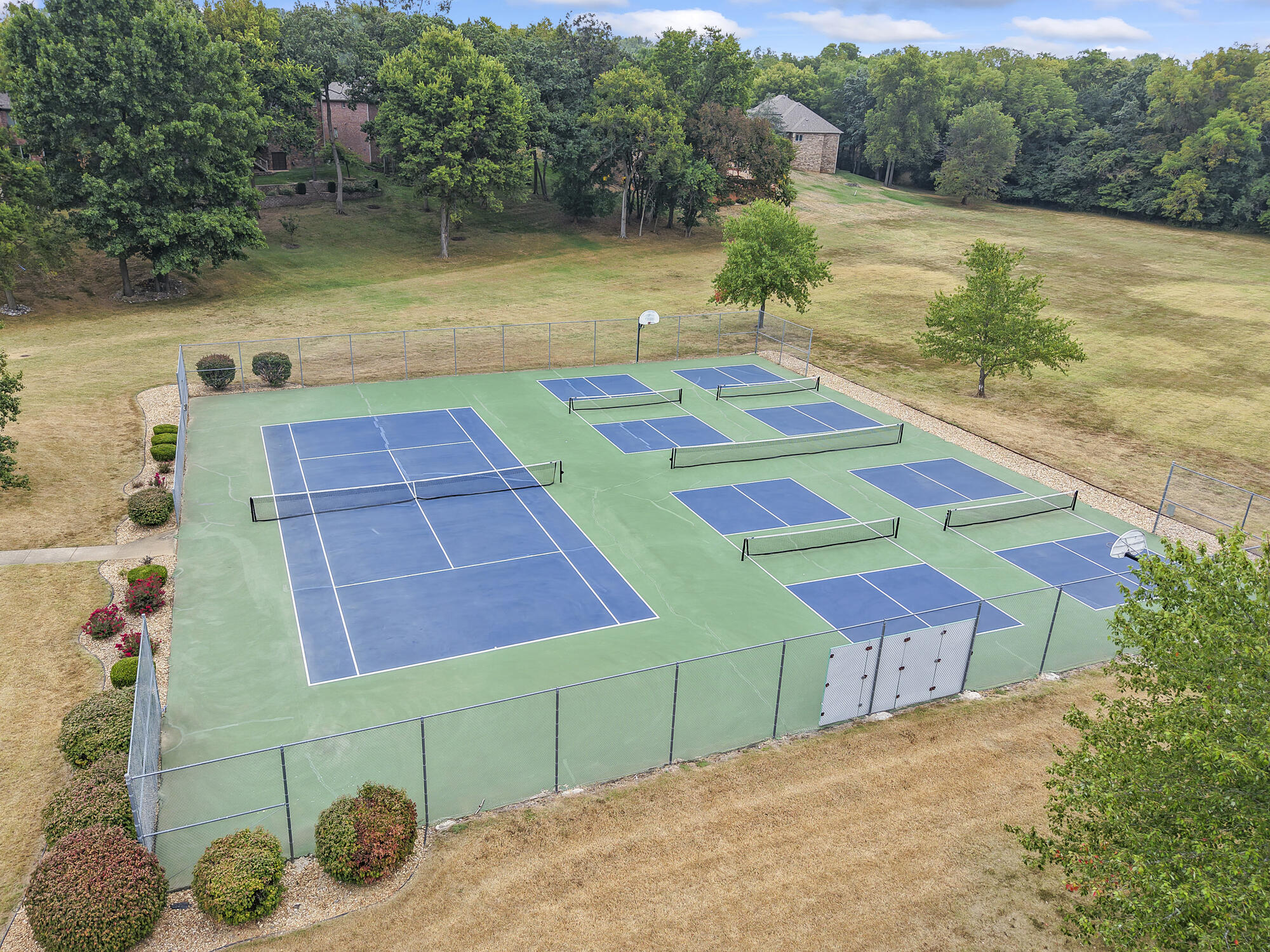 Photo 9 - Land for sale – 5228 S Nettleton Avenue  Springfield, MO