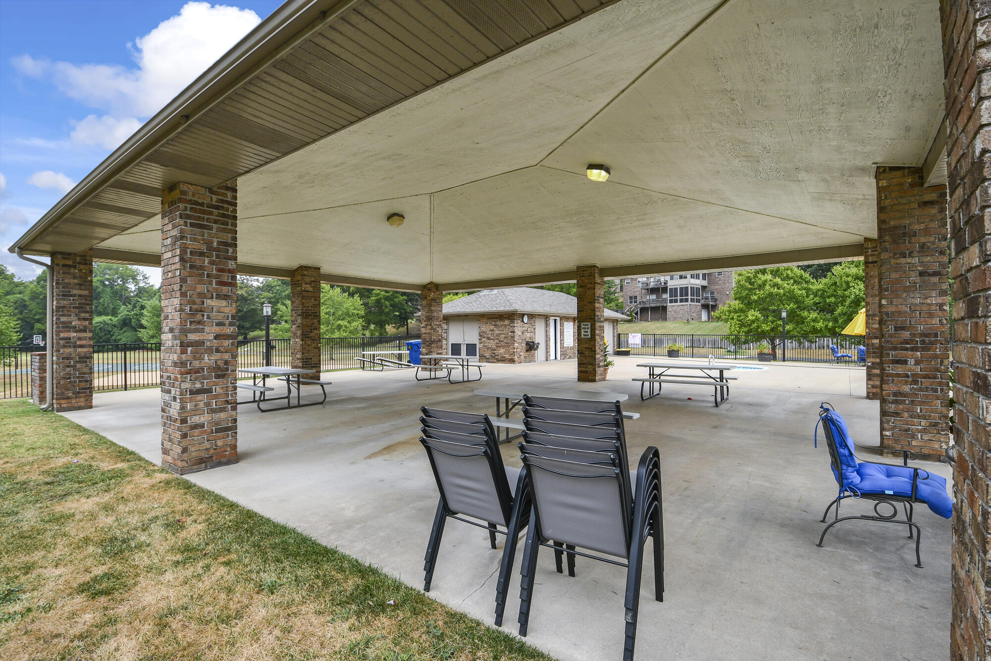 Photo 20 - Land for sale – 5216 S Nettleton Avenue  Springfield, MO