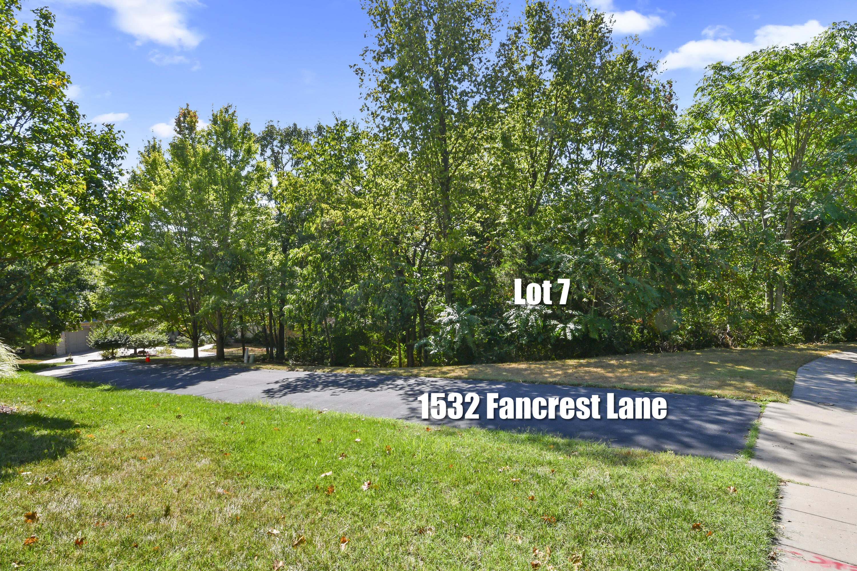 Photo 4 - Land for sale – 1532 W Fancrest Lane  Springfield, MO