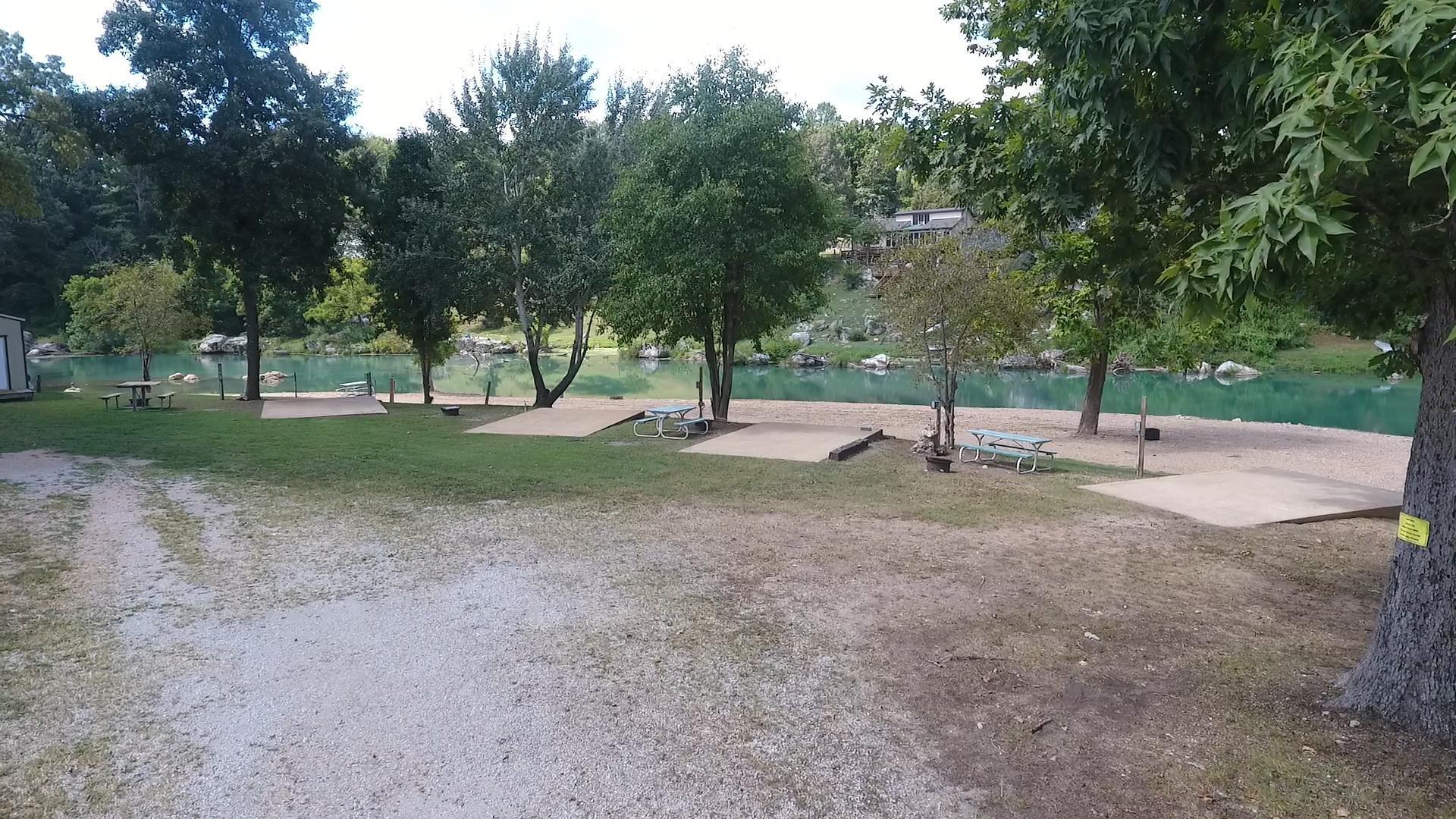 Photo 16 - Commercial Sale for sale – 107  Us 63   Mammoth Spring, AR