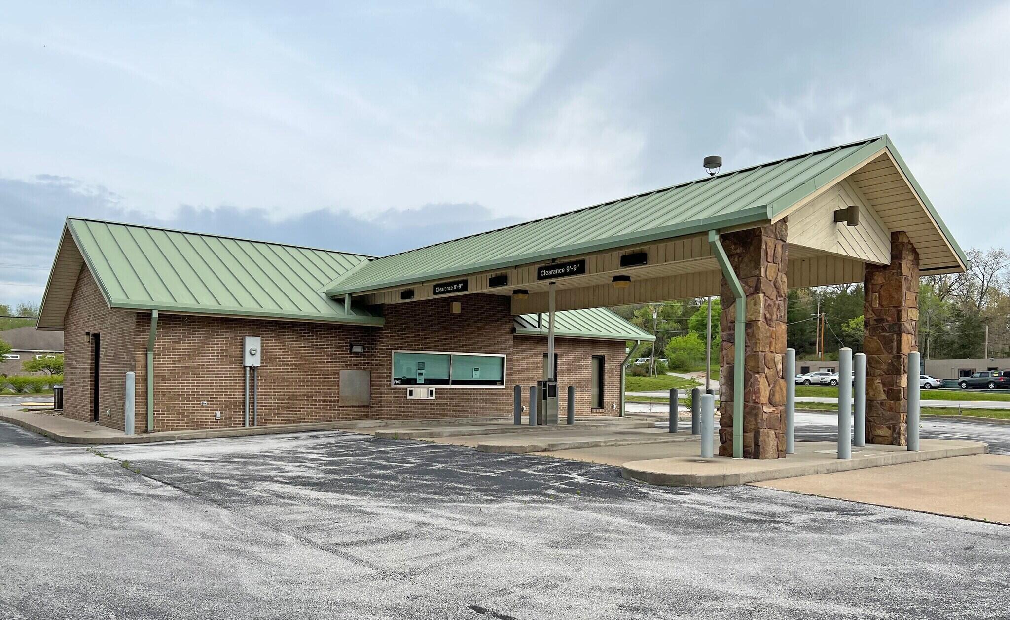 Photo 3 - Commercial Lease for sale – 30667  State Highway 413   Galena, MO