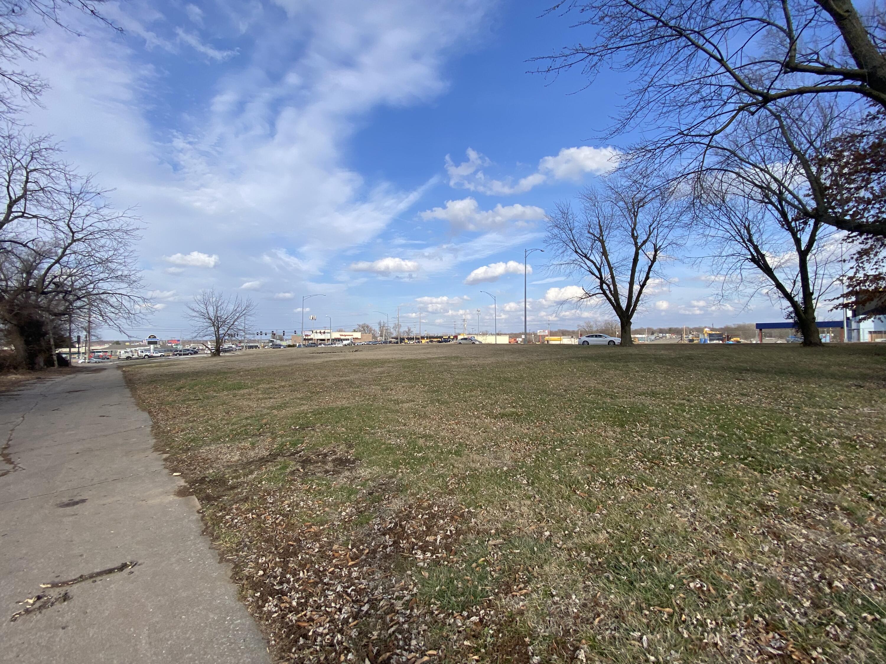 Photo 23 - Land for sale – 1624 W Kearney Street  Springfield, MO