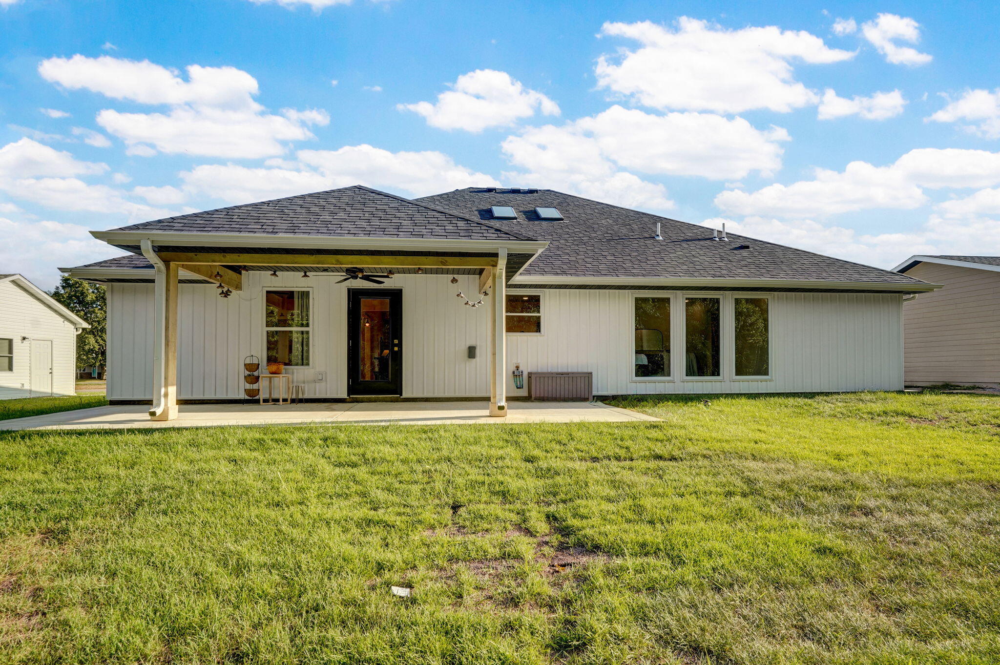 Photo 29 - Residential for sale – 2405  Deatherage Avenue  West Plains, MO