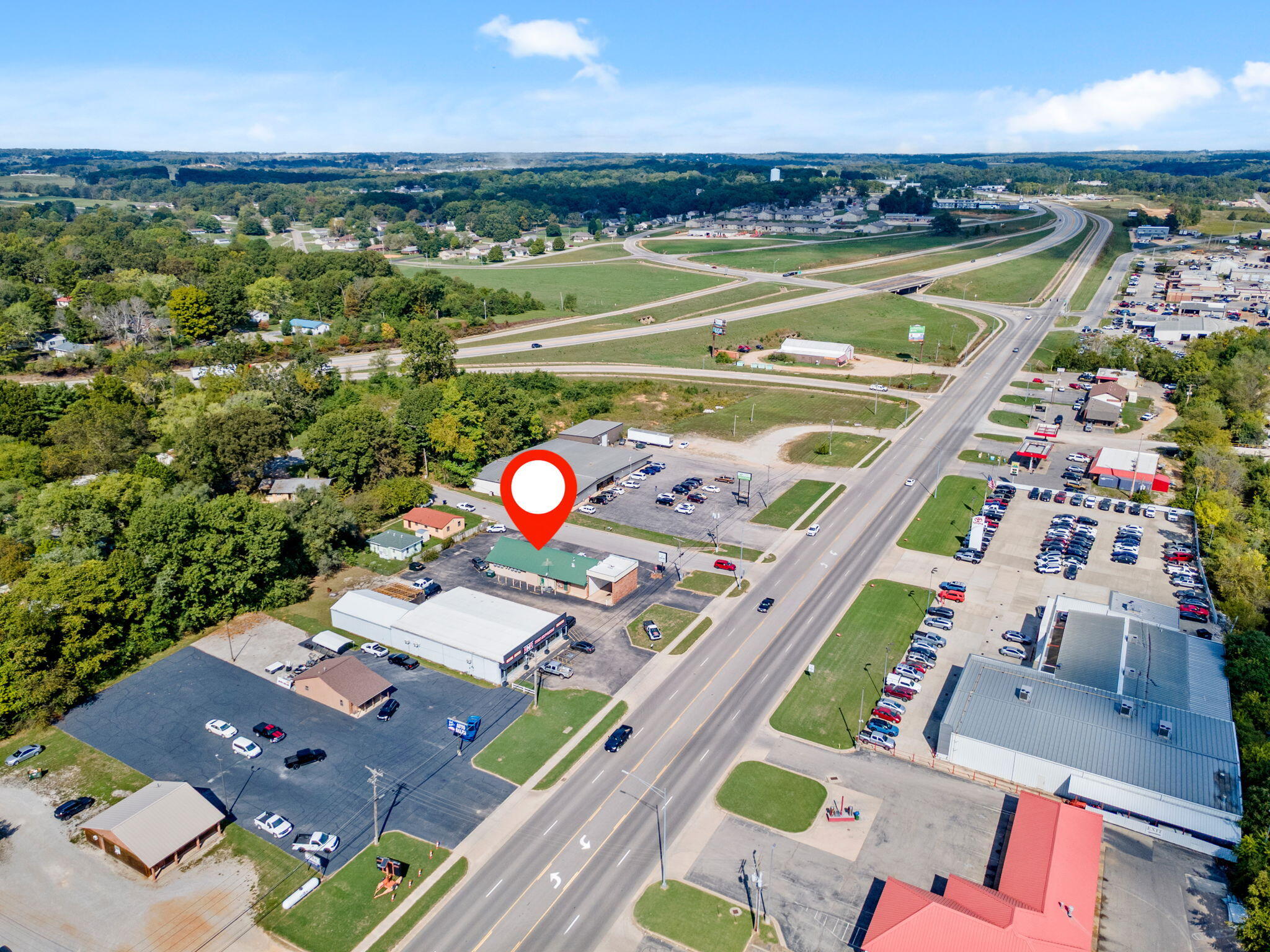 Photo 19 - Commercial Sale for sale – 1711  Porter Wagoner   West Plains, MO
