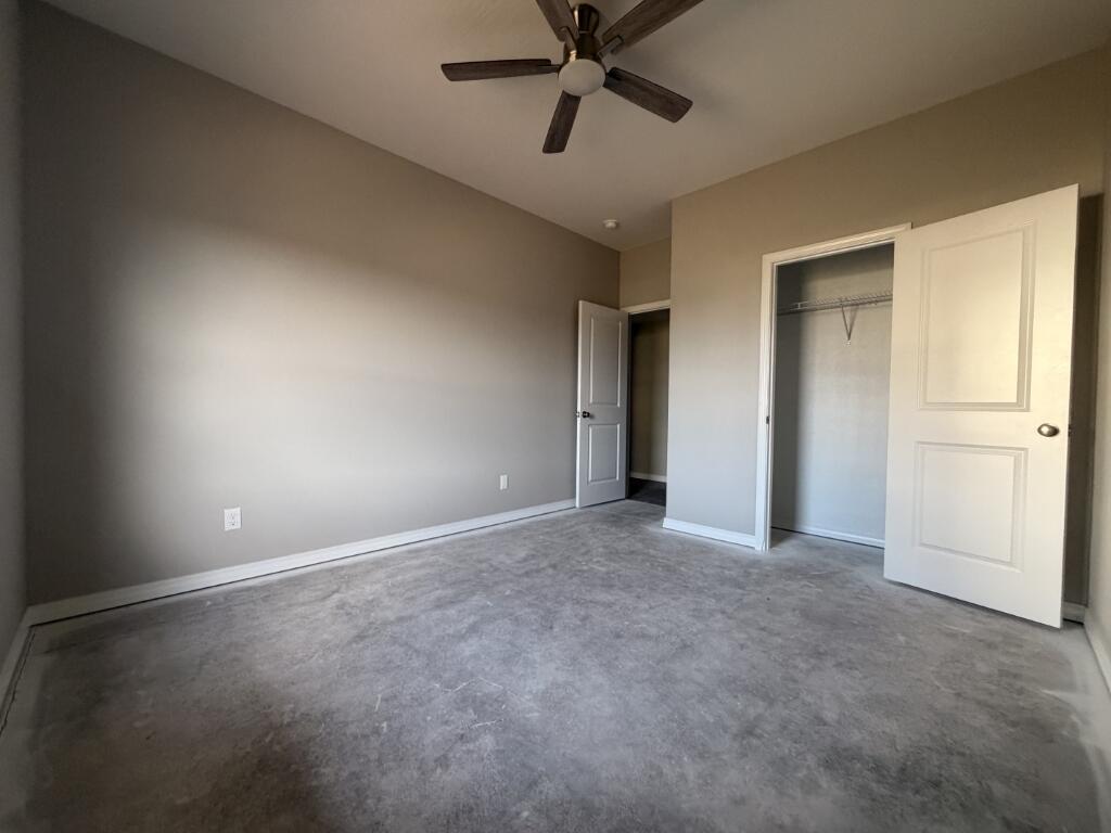 Photo 7 - Residential for sale – 2607 W Summerset Street  Ozark, MO