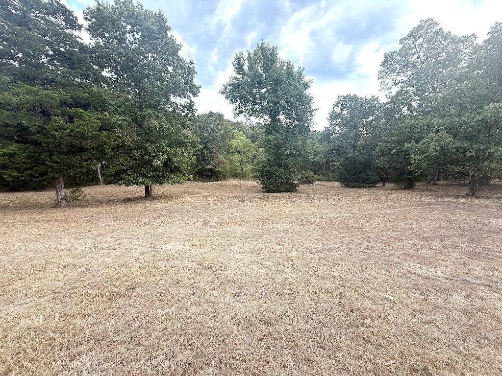 Land for sale – 121  Ranch Road  Saddlebrooke, MO