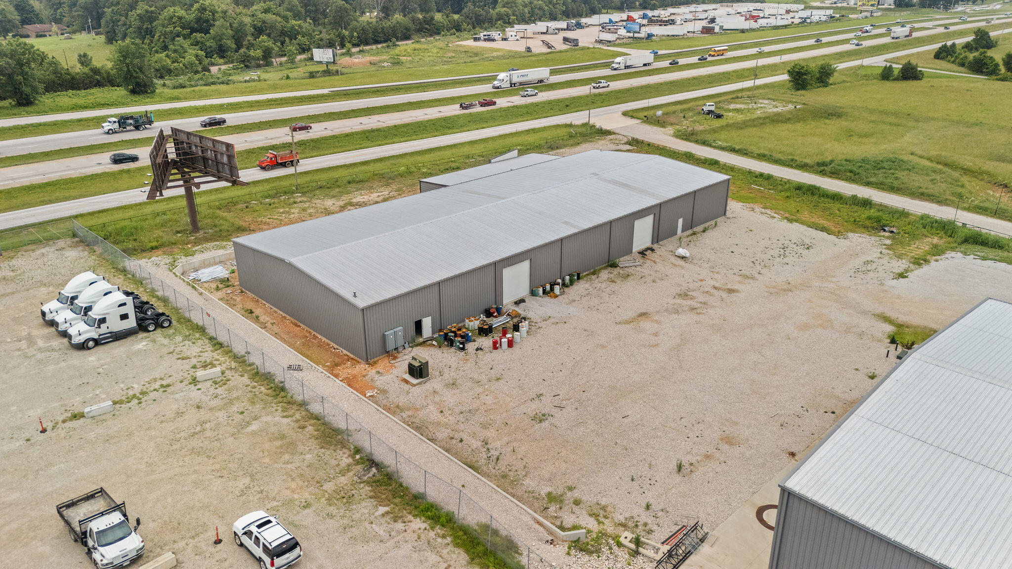 Photo 2 - Commercial Sale for sale – 40  Stone Creek Drive  Strafford, MO