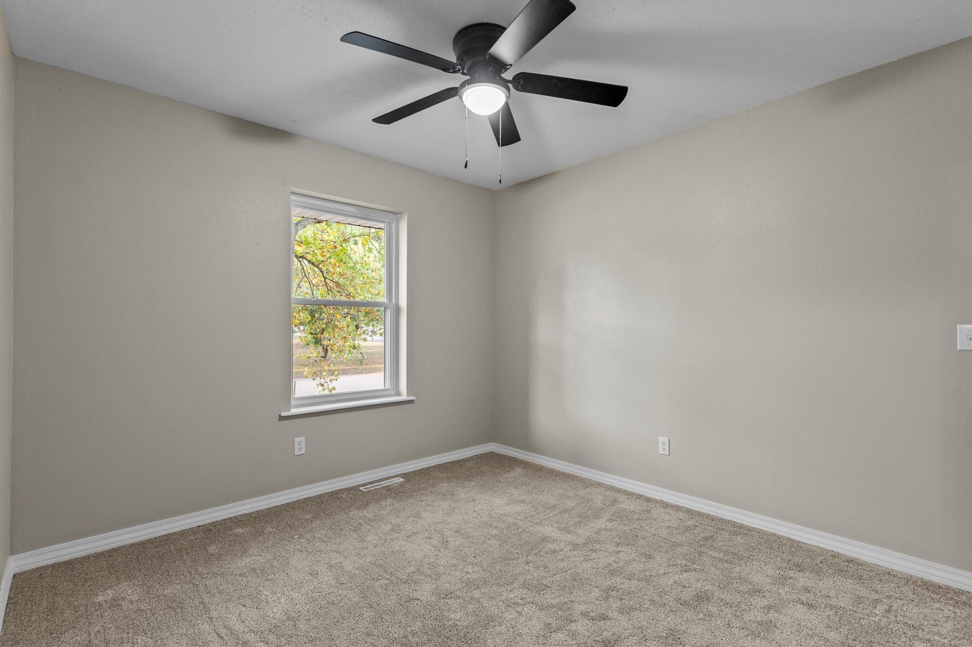 Photo 17 - Residential for sale – 602 E Cherry Street  Nixa, MO