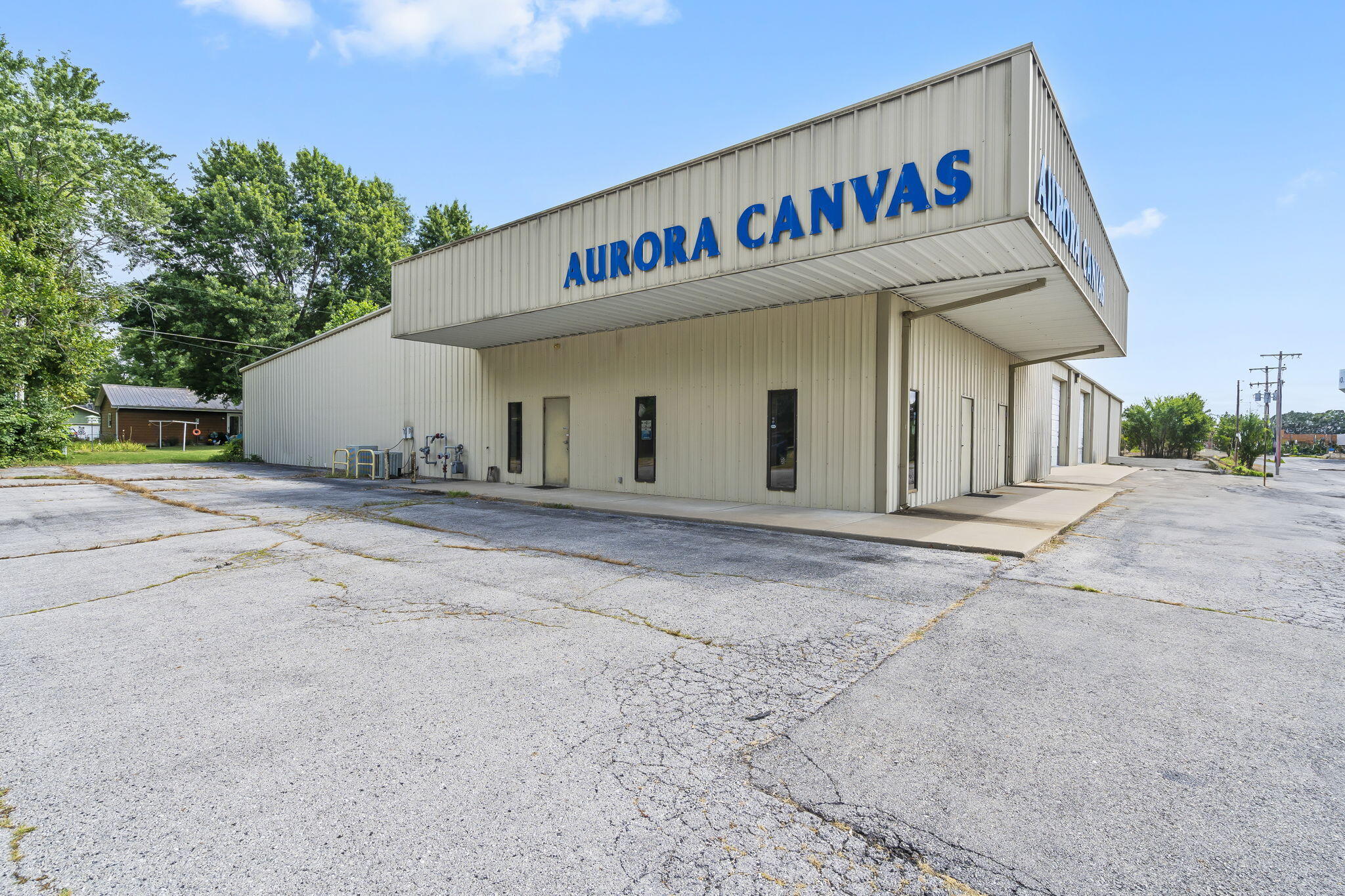 Photo 2 - Commercial Sale for sale – 5410 S Daniel Street  Battlefield, MO