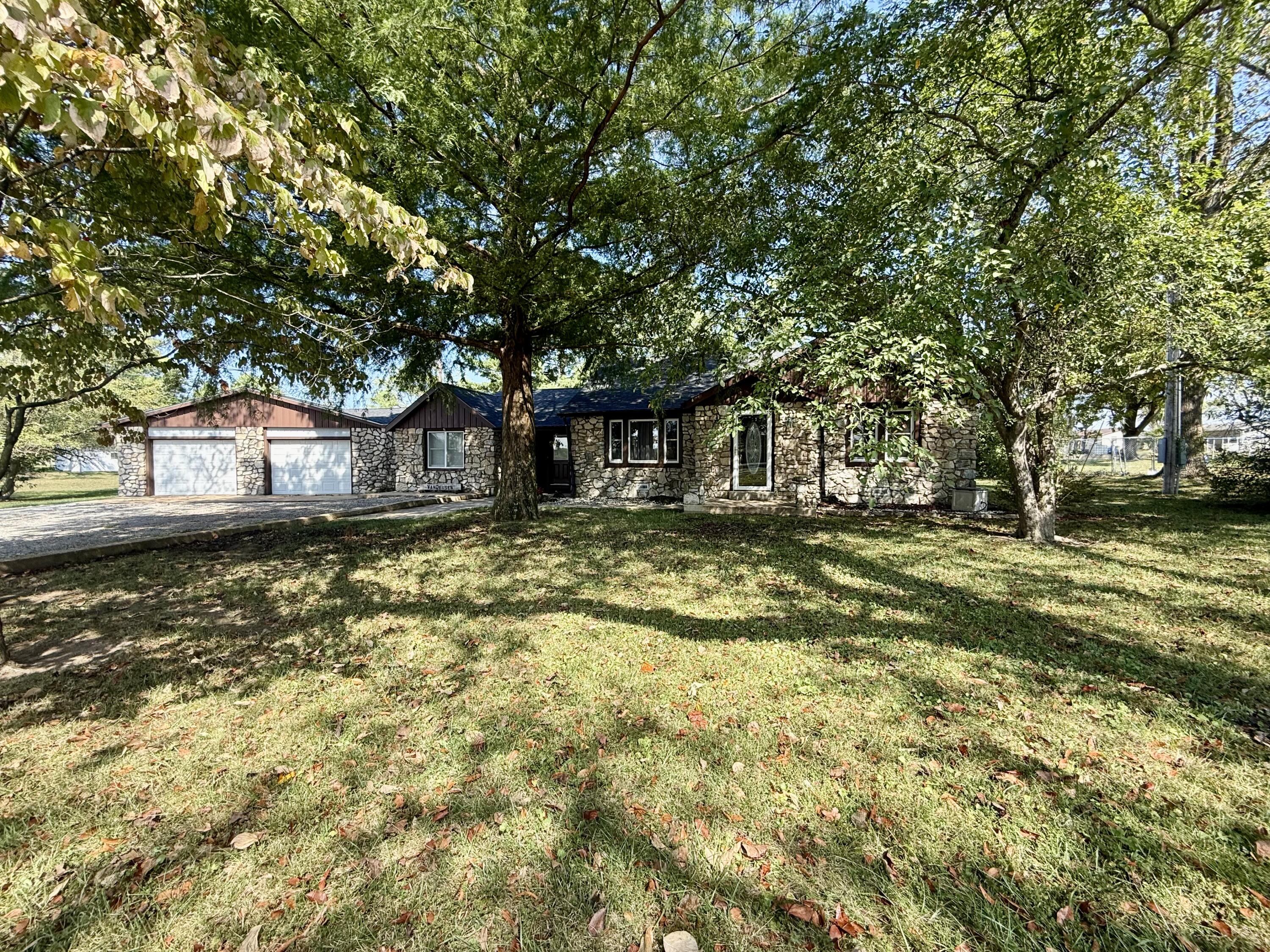 Photo 2 - Residential for sale – 235  Maple Avenue  Licking, MO