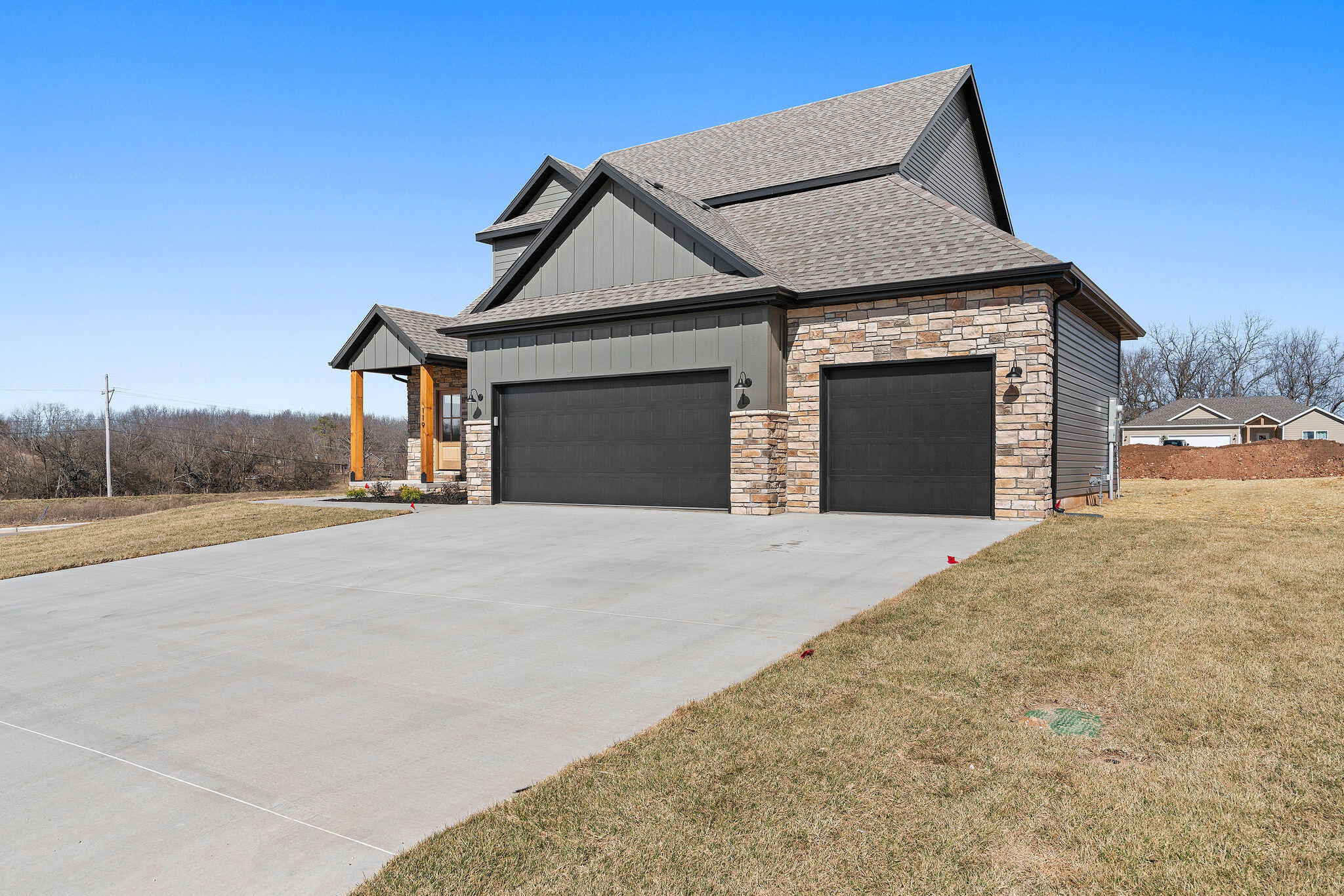 Photo 3 - Residential for sale – 174 E Kelce Lane  Republic, MO