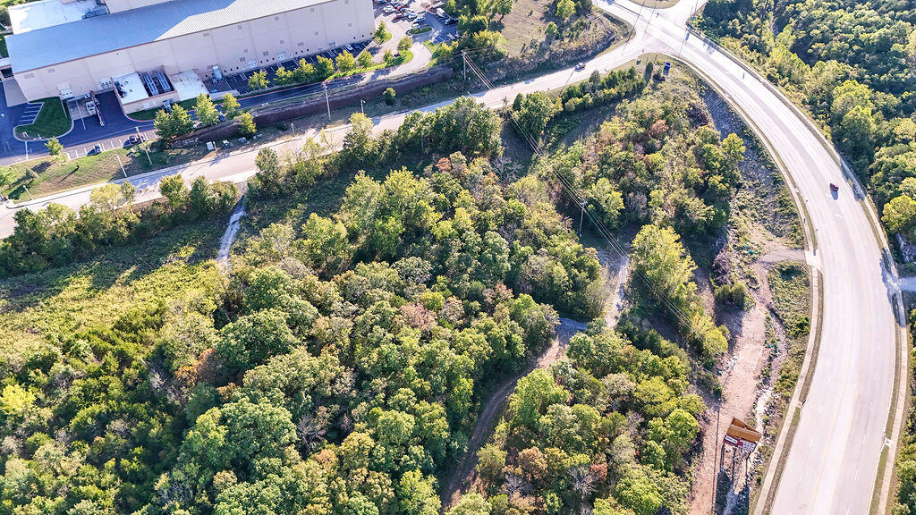 Photo 5 - Land for sale – 000  Shepherd Of The Hills Expressway  Branson, MO