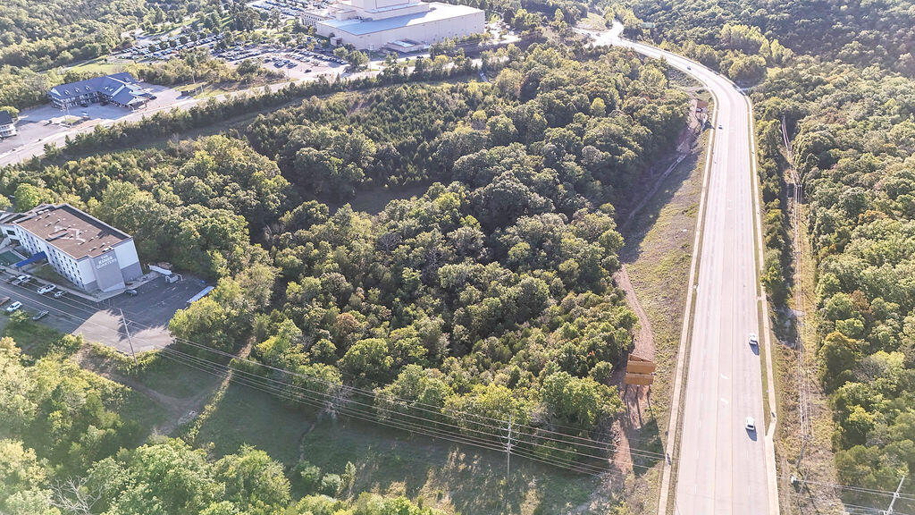 Photo 18 - Land for sale – 000  Shepherd Of The Hills Expressway  Branson, MO