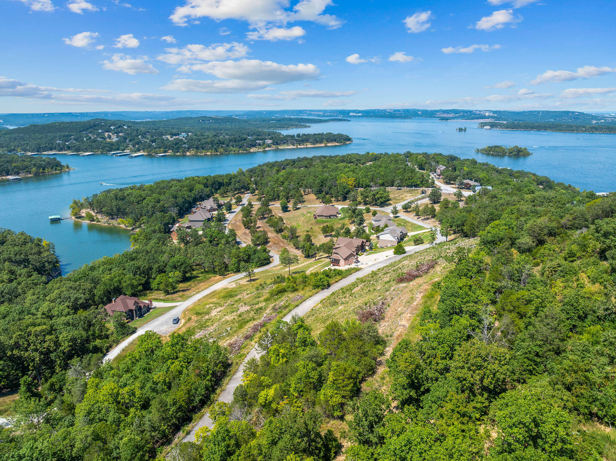 Photo 11 - Land for sale – Lot 10  Tuscania Way  Blue Eye, MO