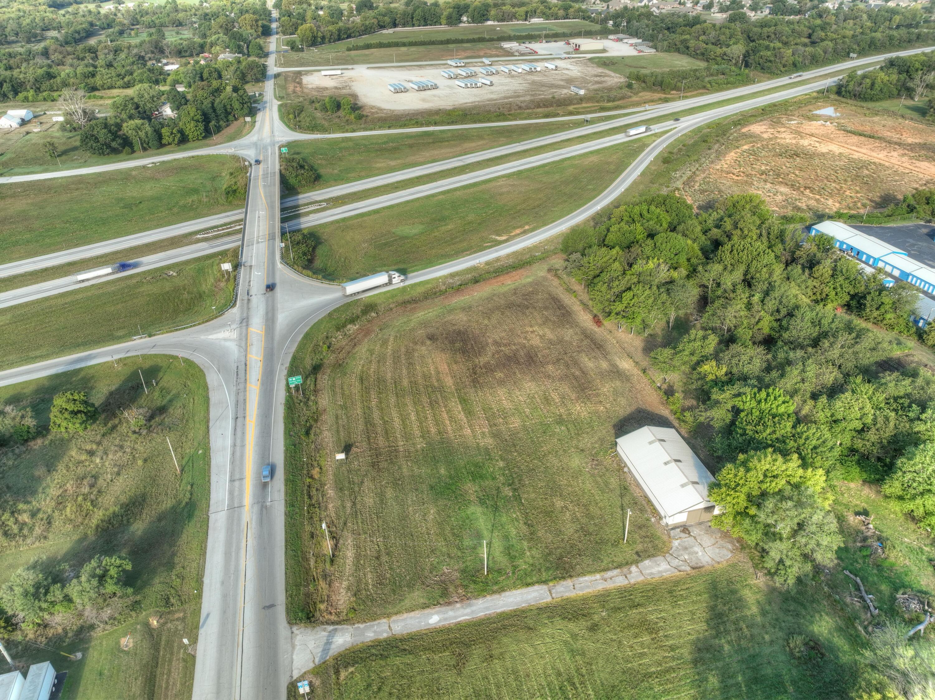 Photo 19 - Commercial Sale for sale – 1373 W Fairview Avenue  Carthage, MO