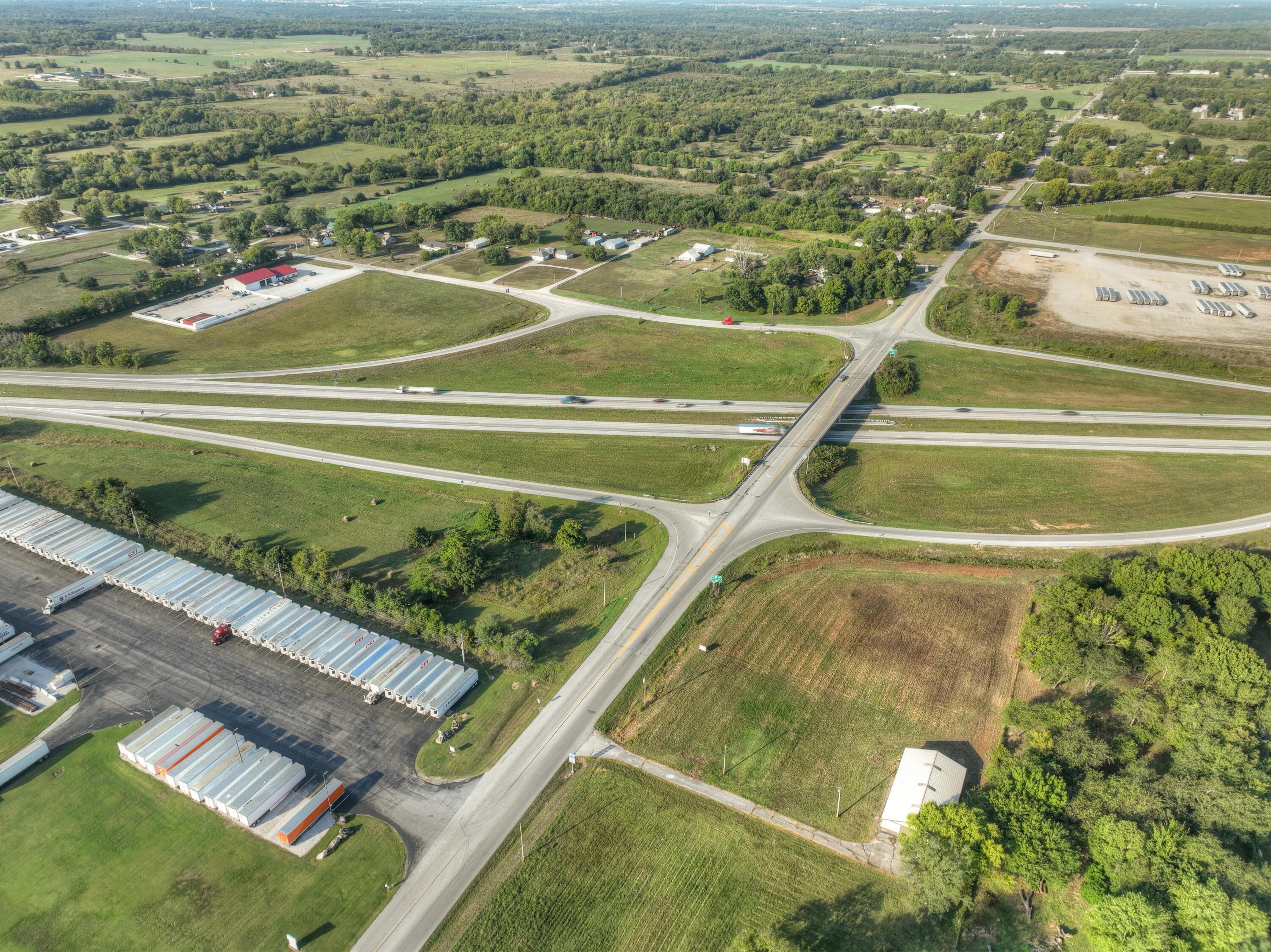 Photo 12 - Commercial Sale for sale – 1373 W Fairview Avenue  Carthage, MO
