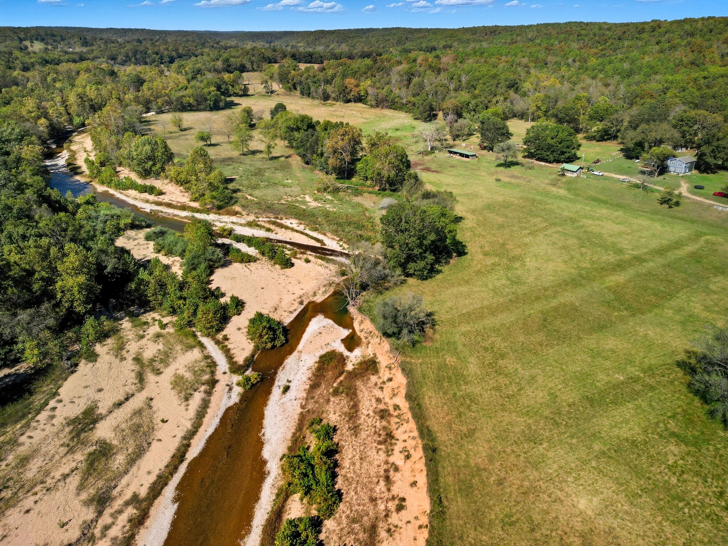 Photo 5 - Farm for sale – 2755  County Road 422   Thomasville, MO