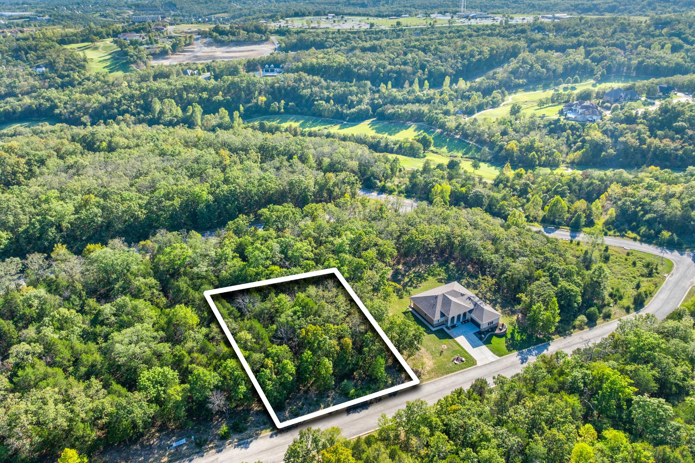 Photo 3 - Land for sale – Lot 29  Pinehurst Drive  Branson, MO